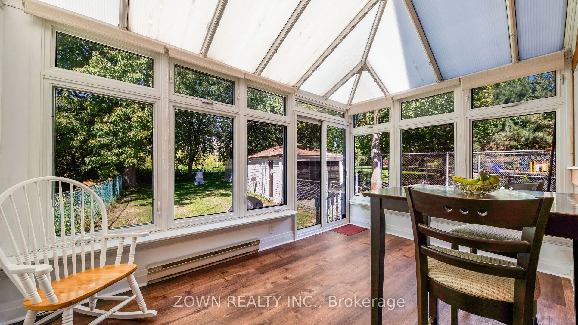 118 Chestnut Crescent