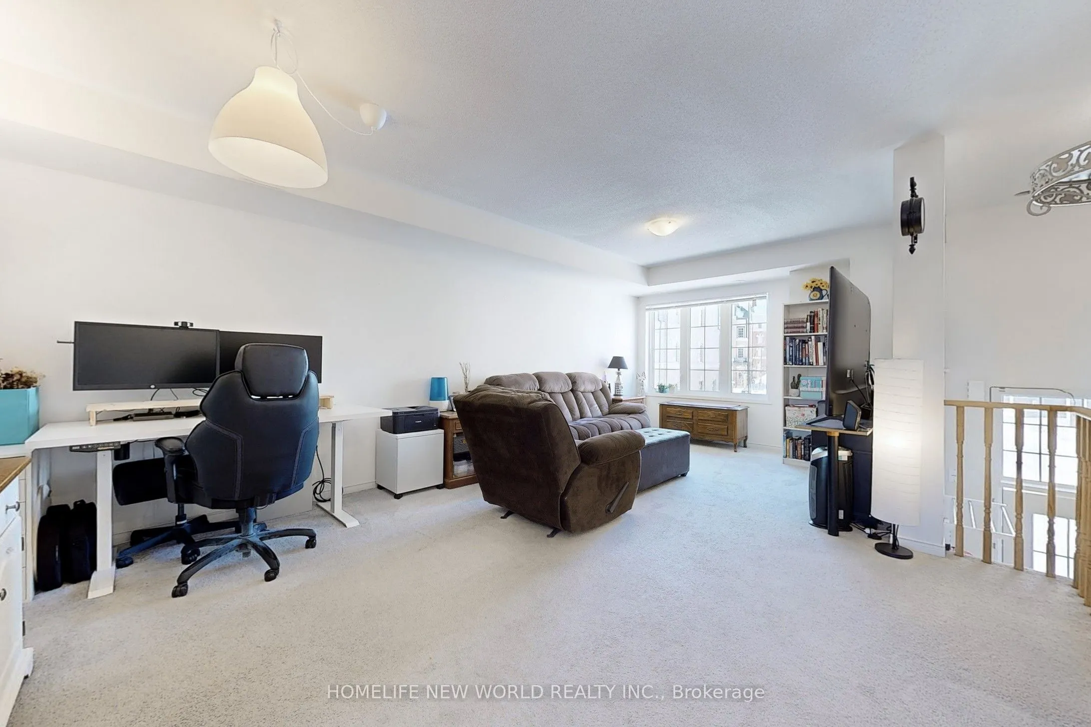 2657 Deputy Minister Path, #29
