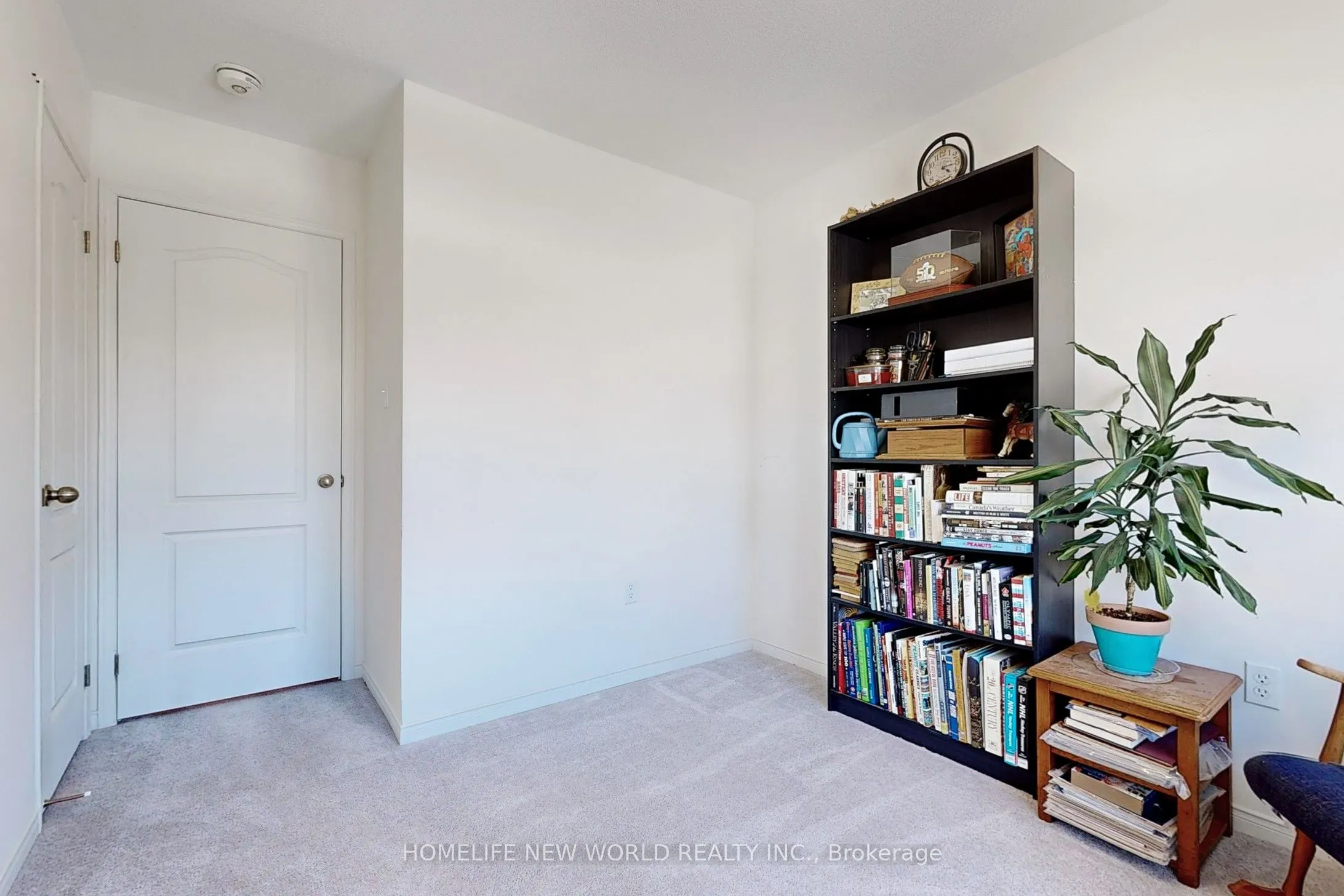 2657 Deputy Minister Path, #29