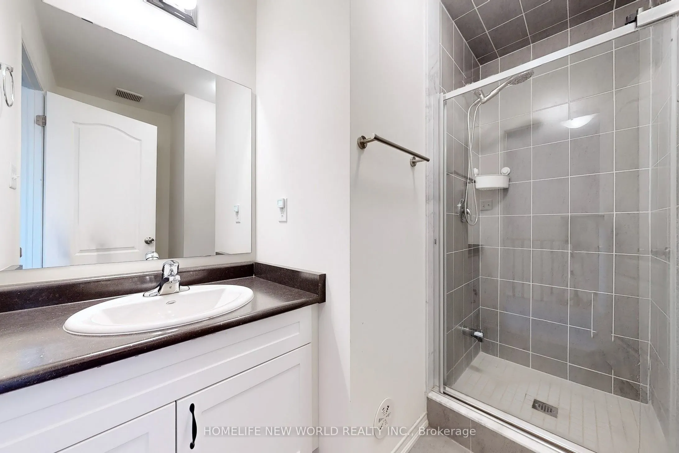 2657 Deputy Minister Path, #29