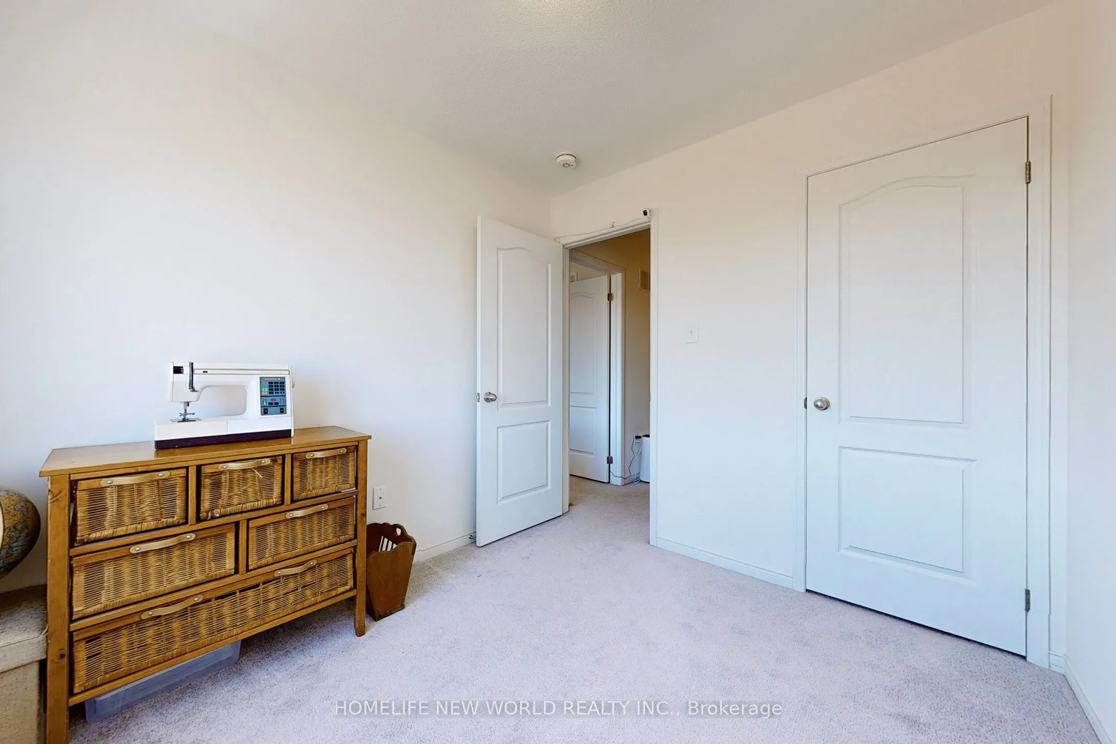 2657 Deputy Minister Path, #29
