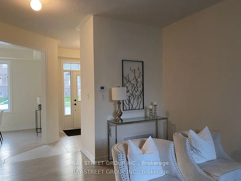 315 Coronation Road