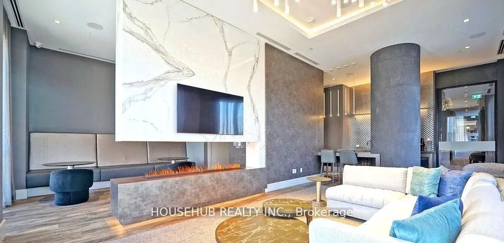 2550 Simcoe Street N, #2414