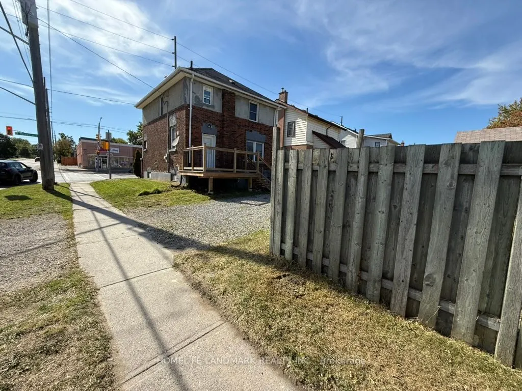 173 Ritson Road S