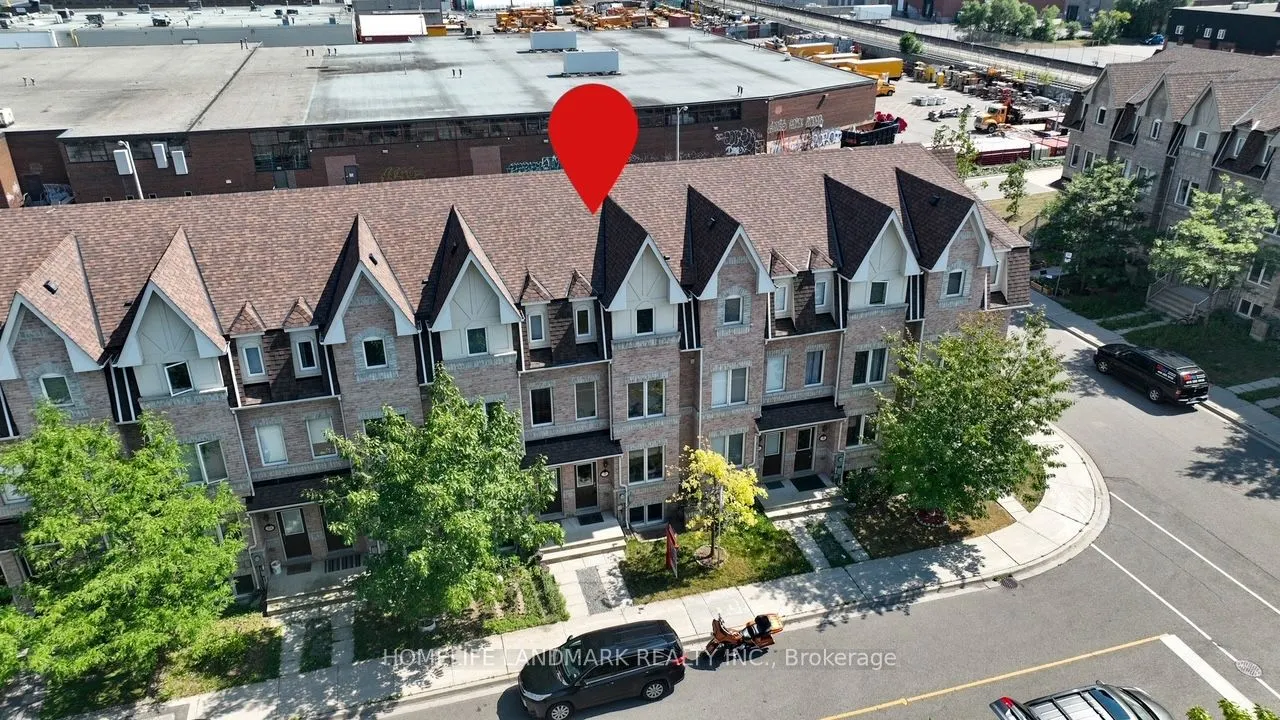 7 Kawneer Terrace