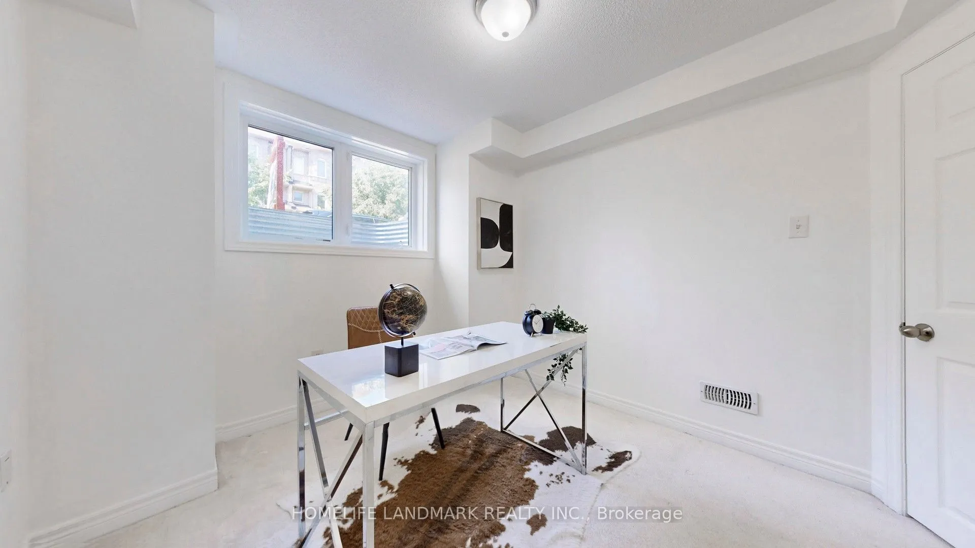 7 Kawneer Terrace