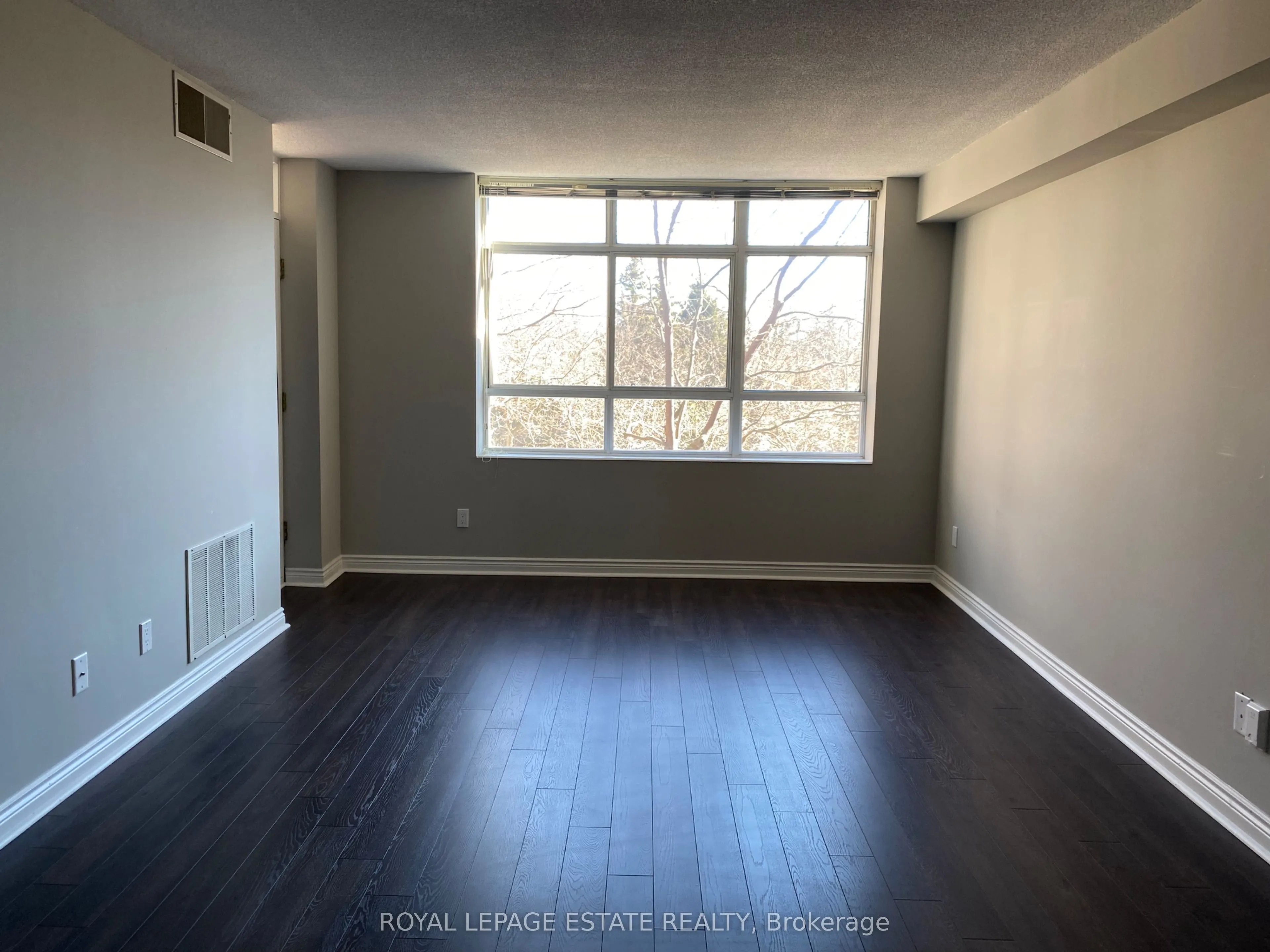 1091 Kingston Road, #420