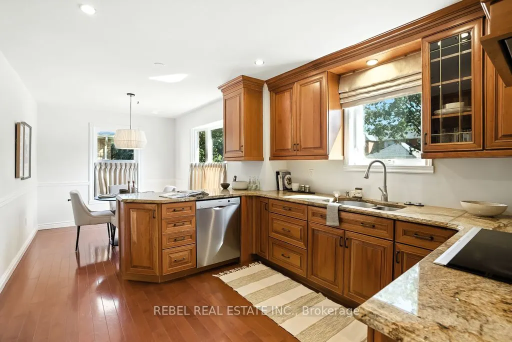 1 Maplewood Drive