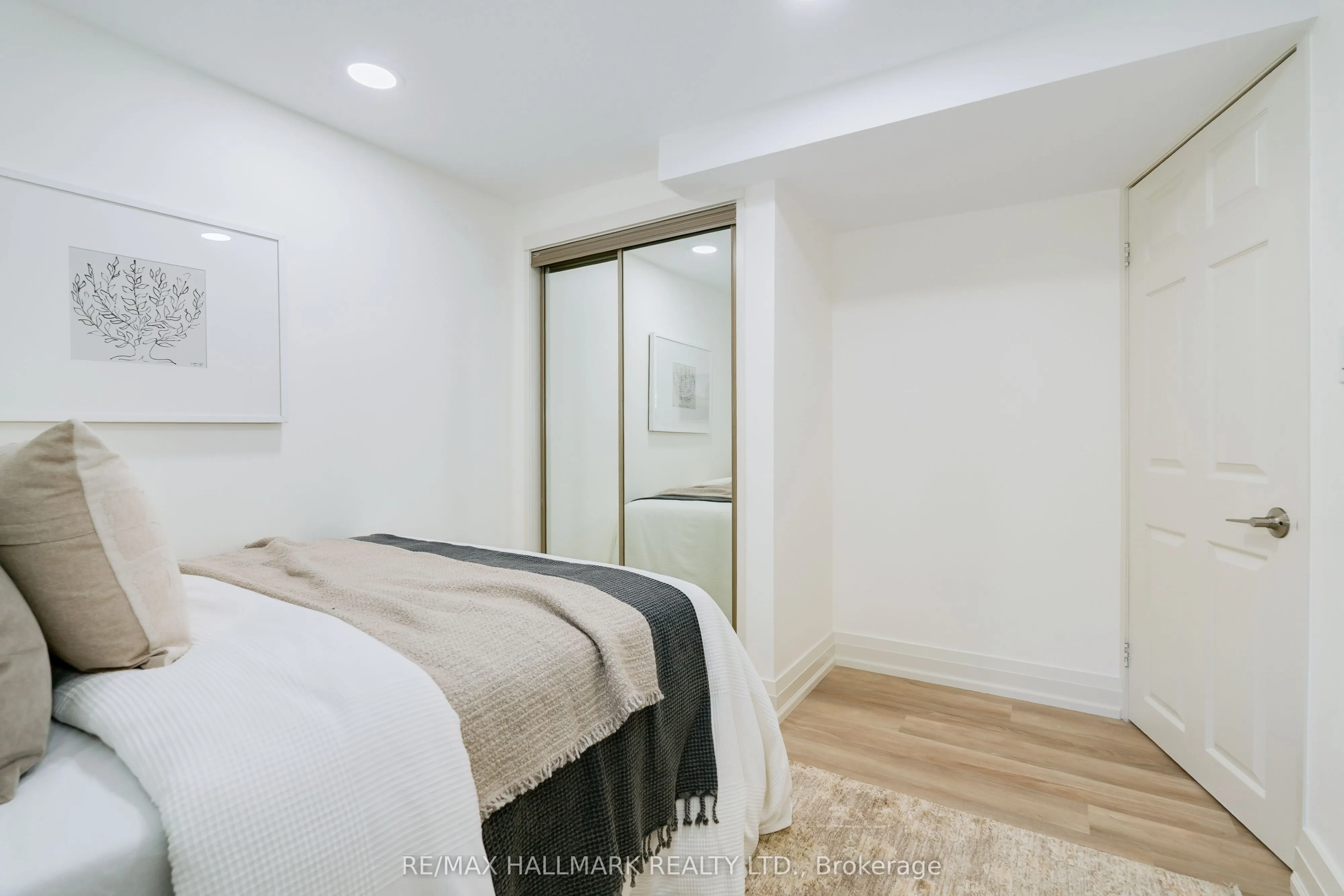 16 Haig Avenue