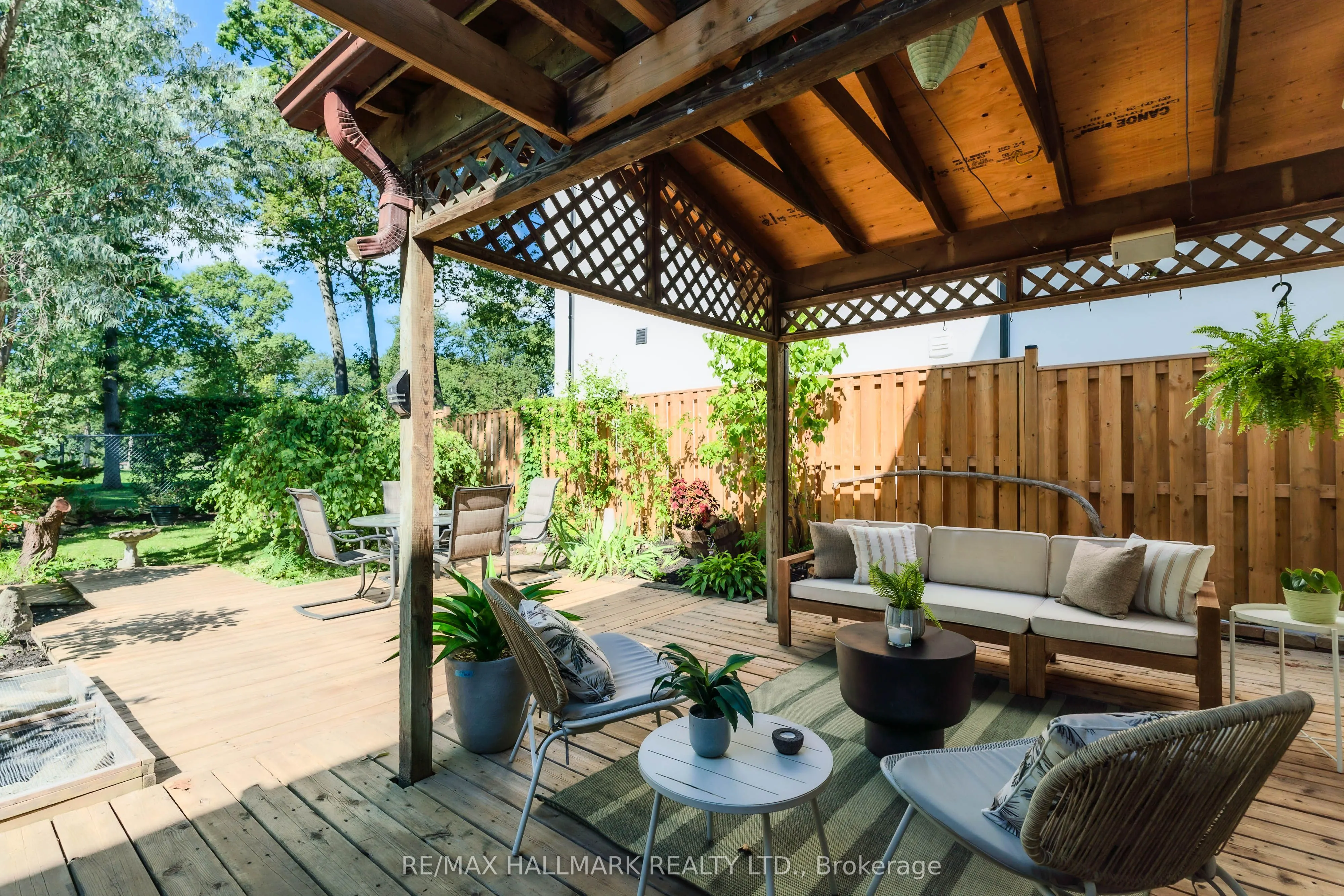 16 Haig Avenue