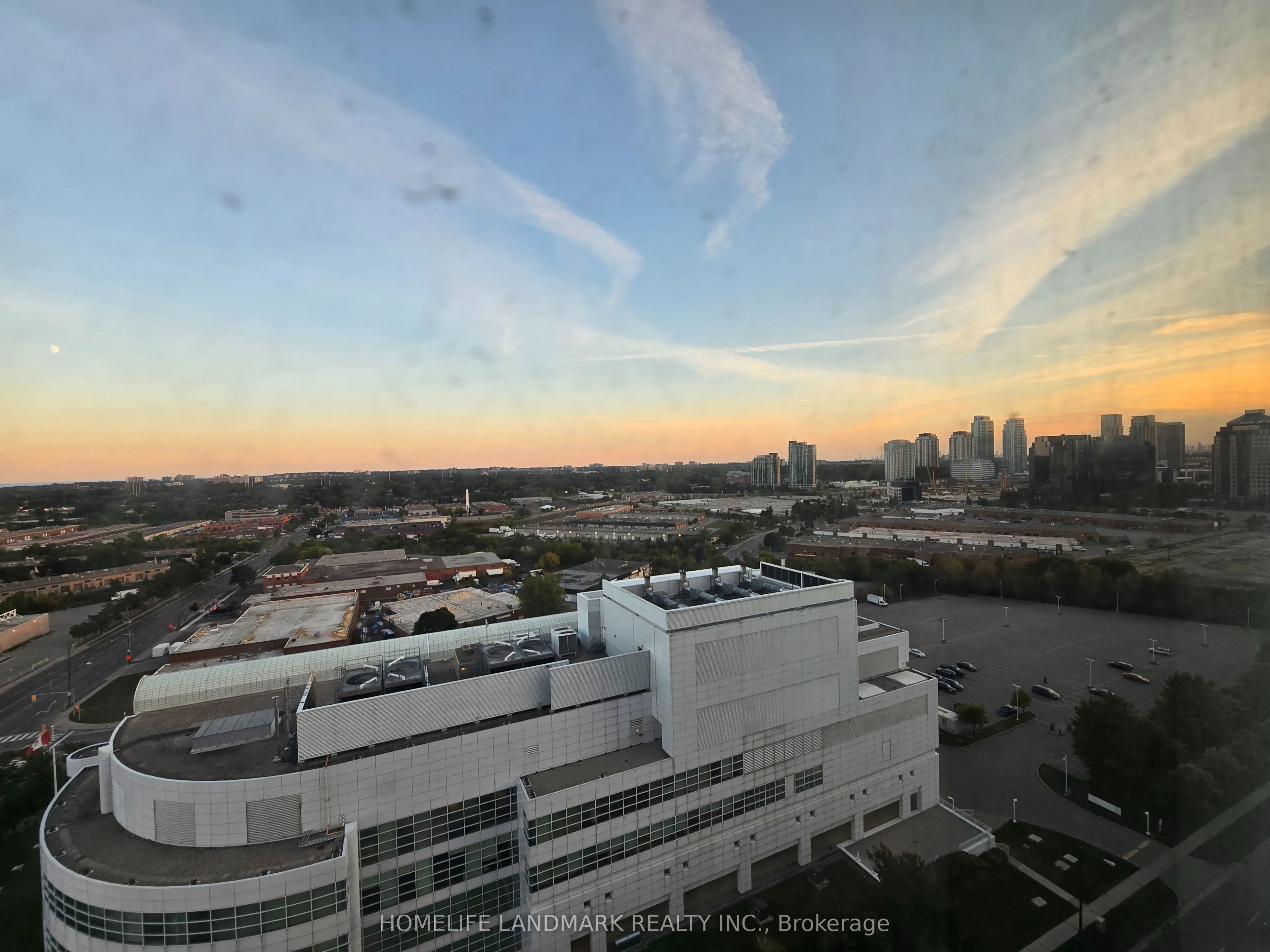 1 Lee Centre Drive, #2206