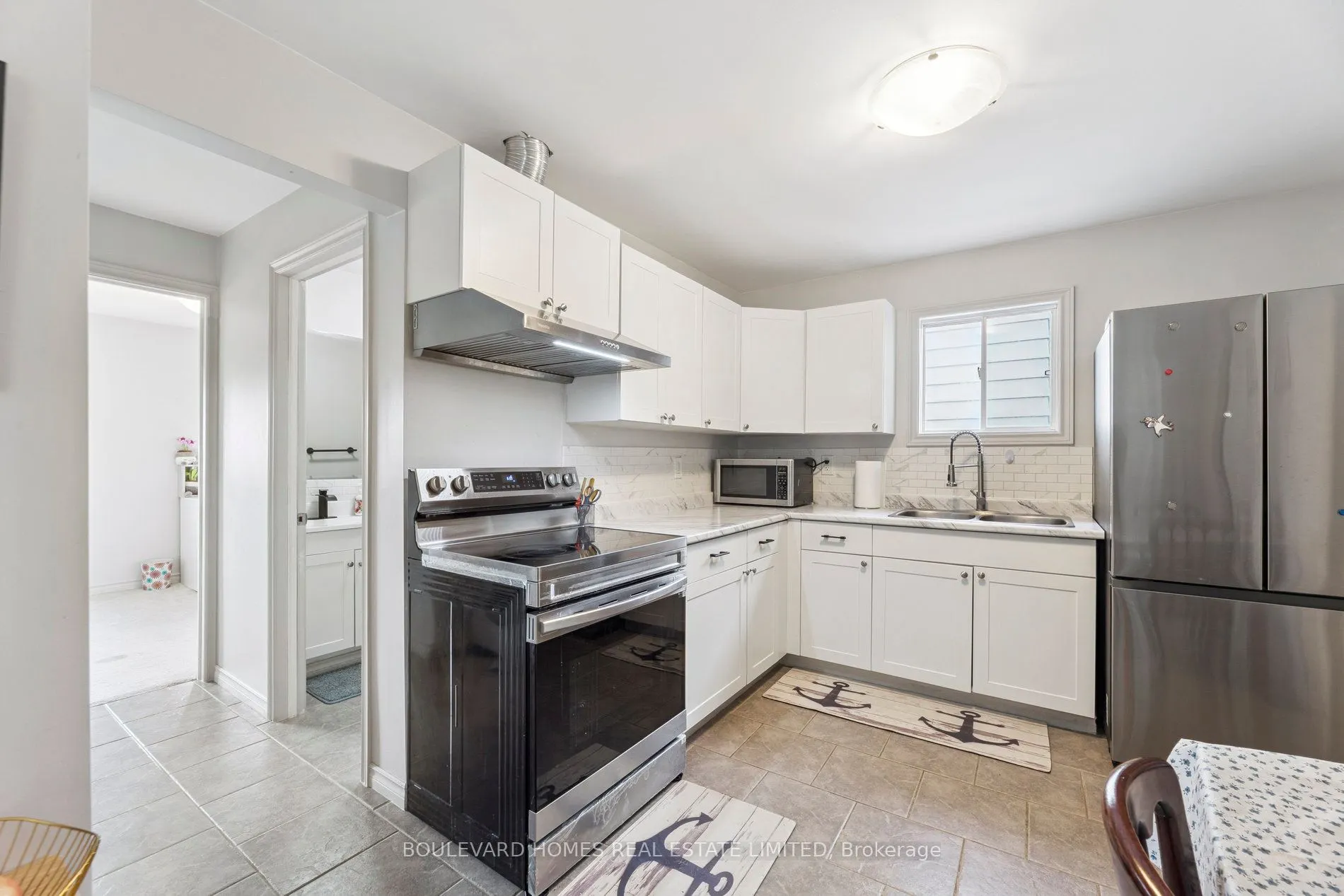 315 Oshawa Boulevard N