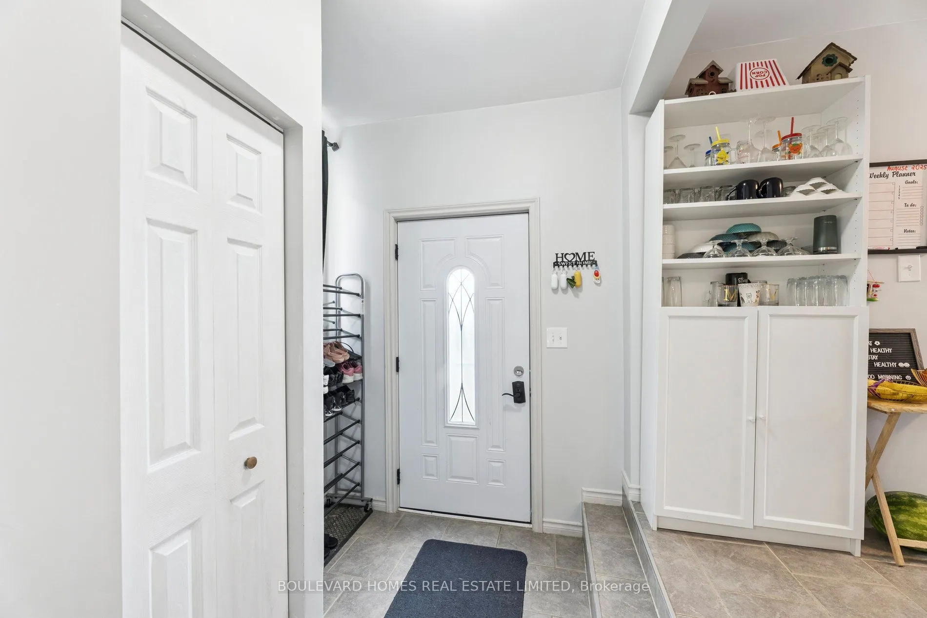 315 Oshawa Boulevard N