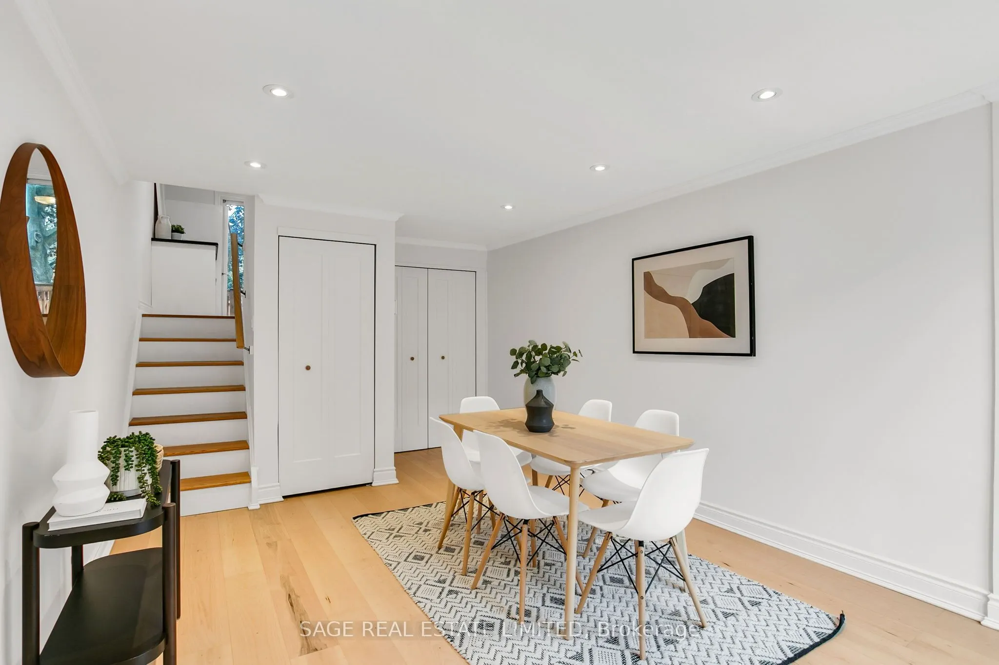 1666 Queen Street E, #7