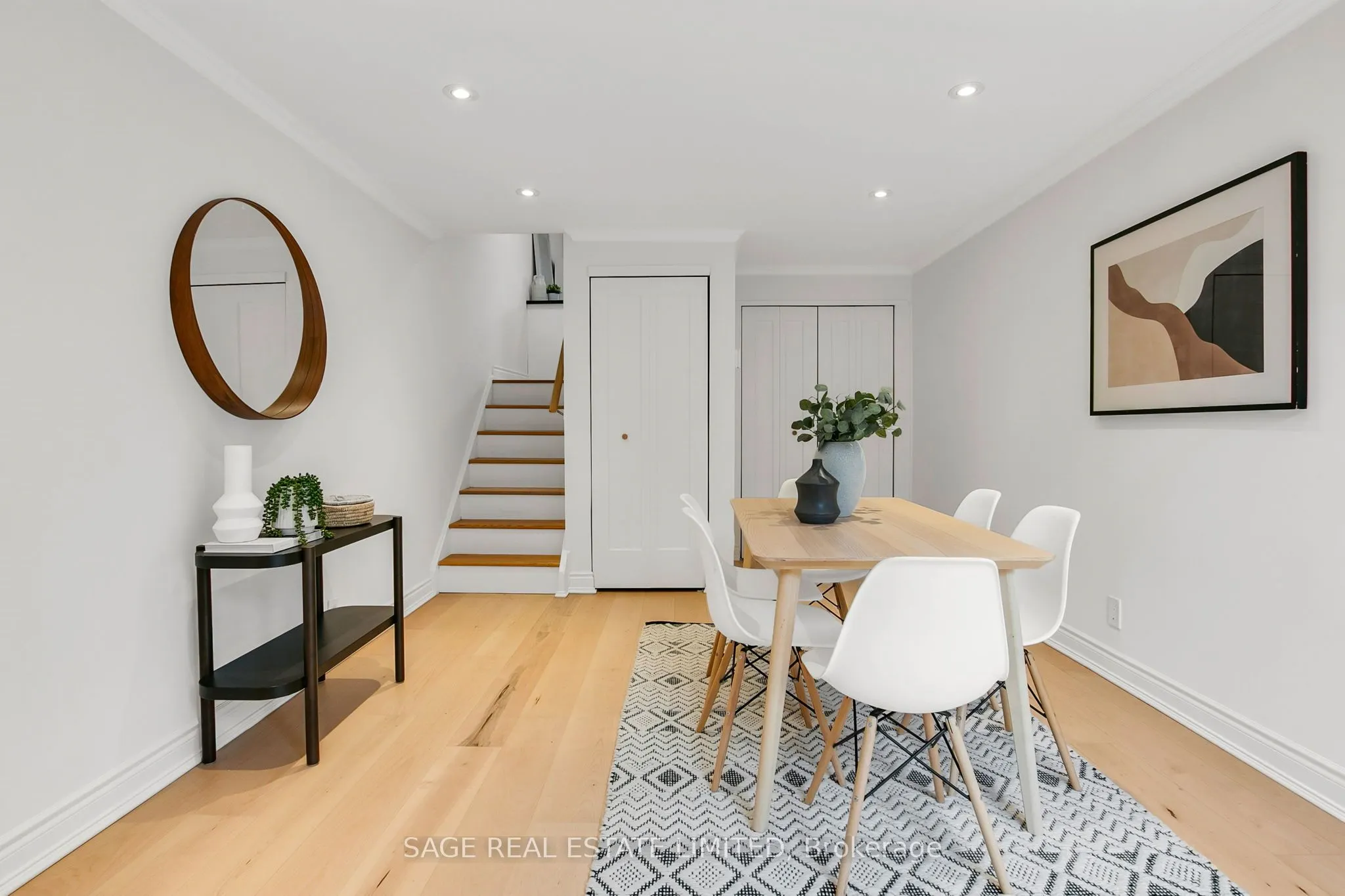 1666 Queen Street E, #7