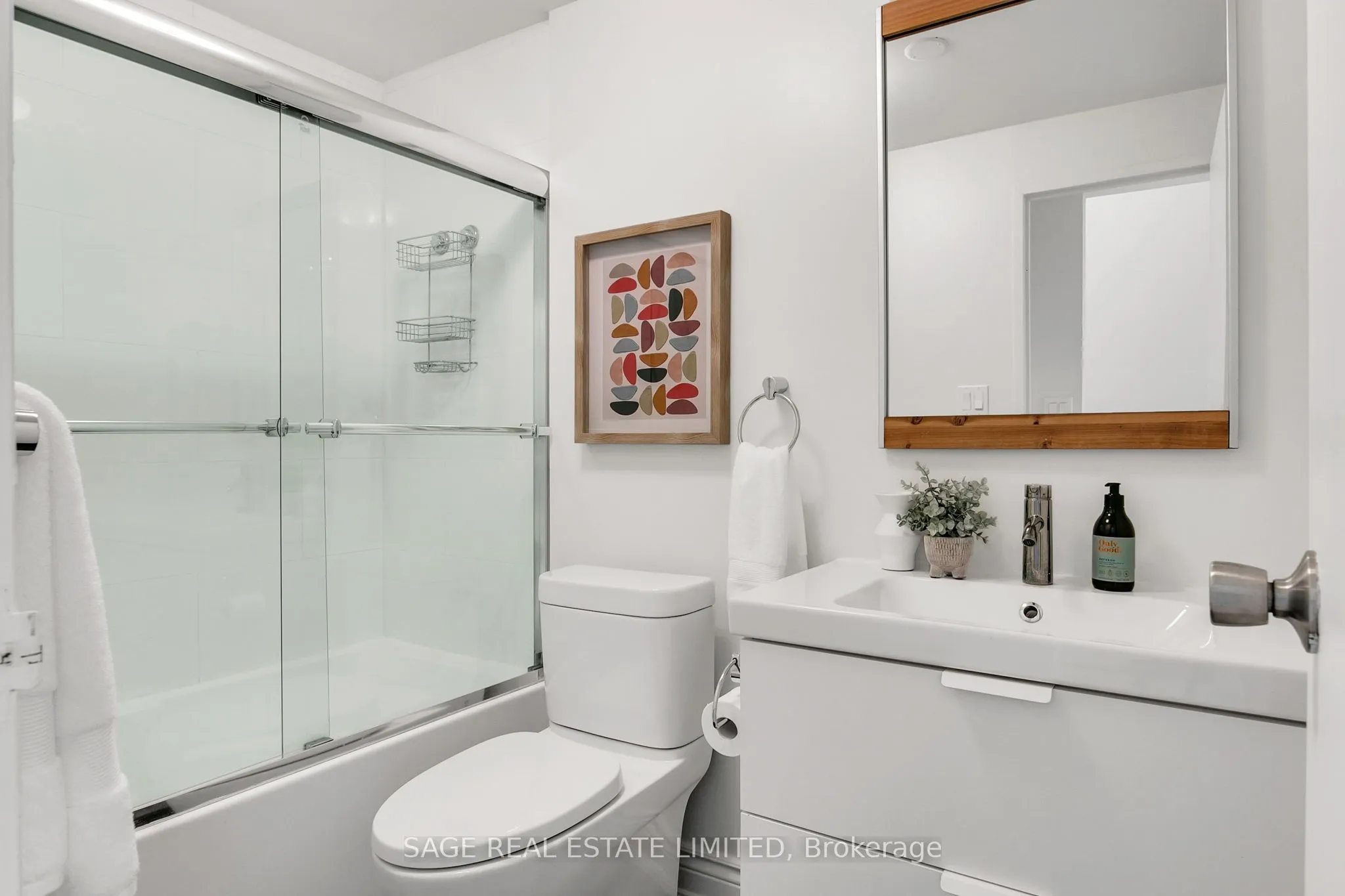 1666 Queen Street E, #7