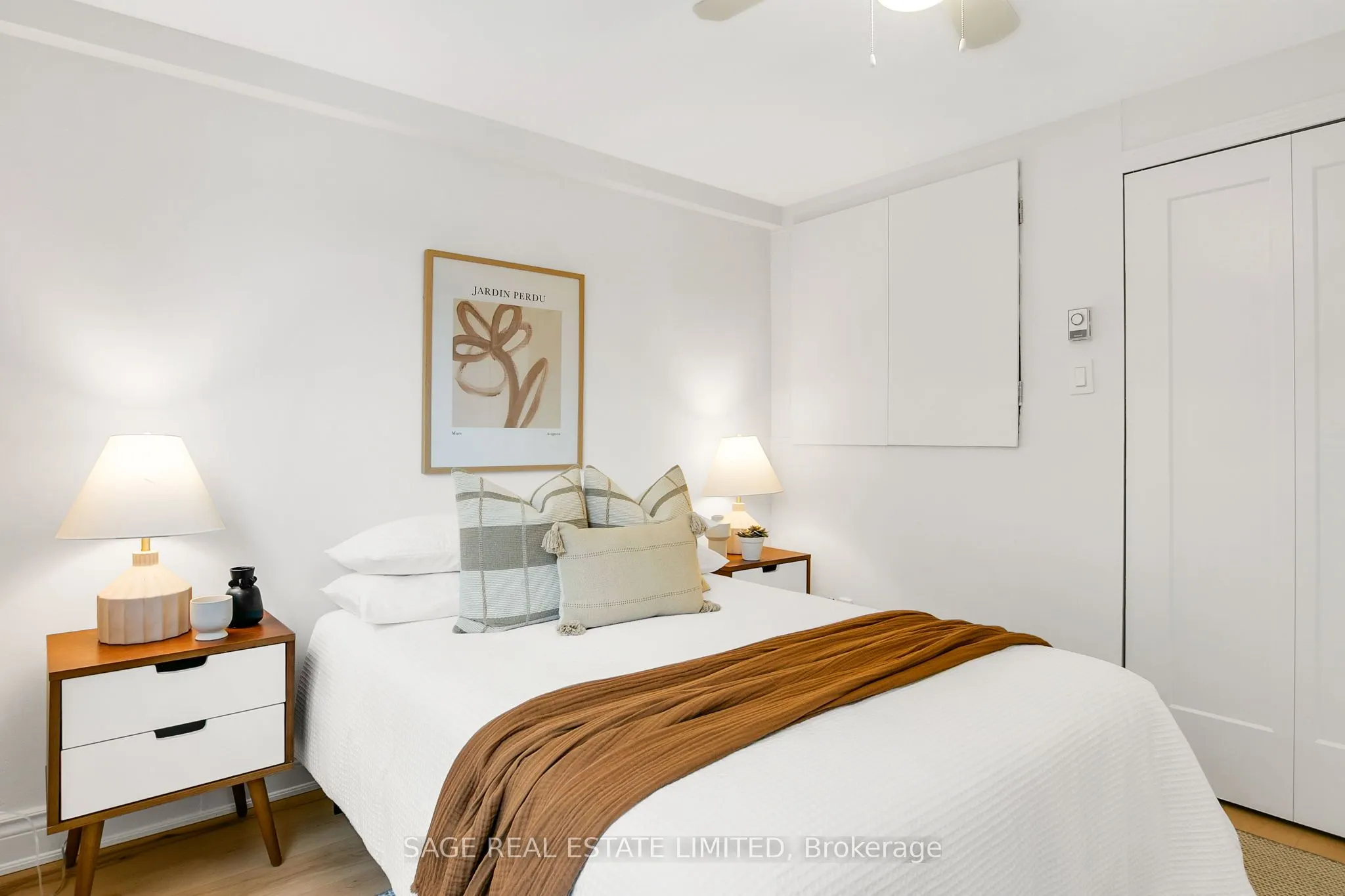 1666 Queen Street E, #7