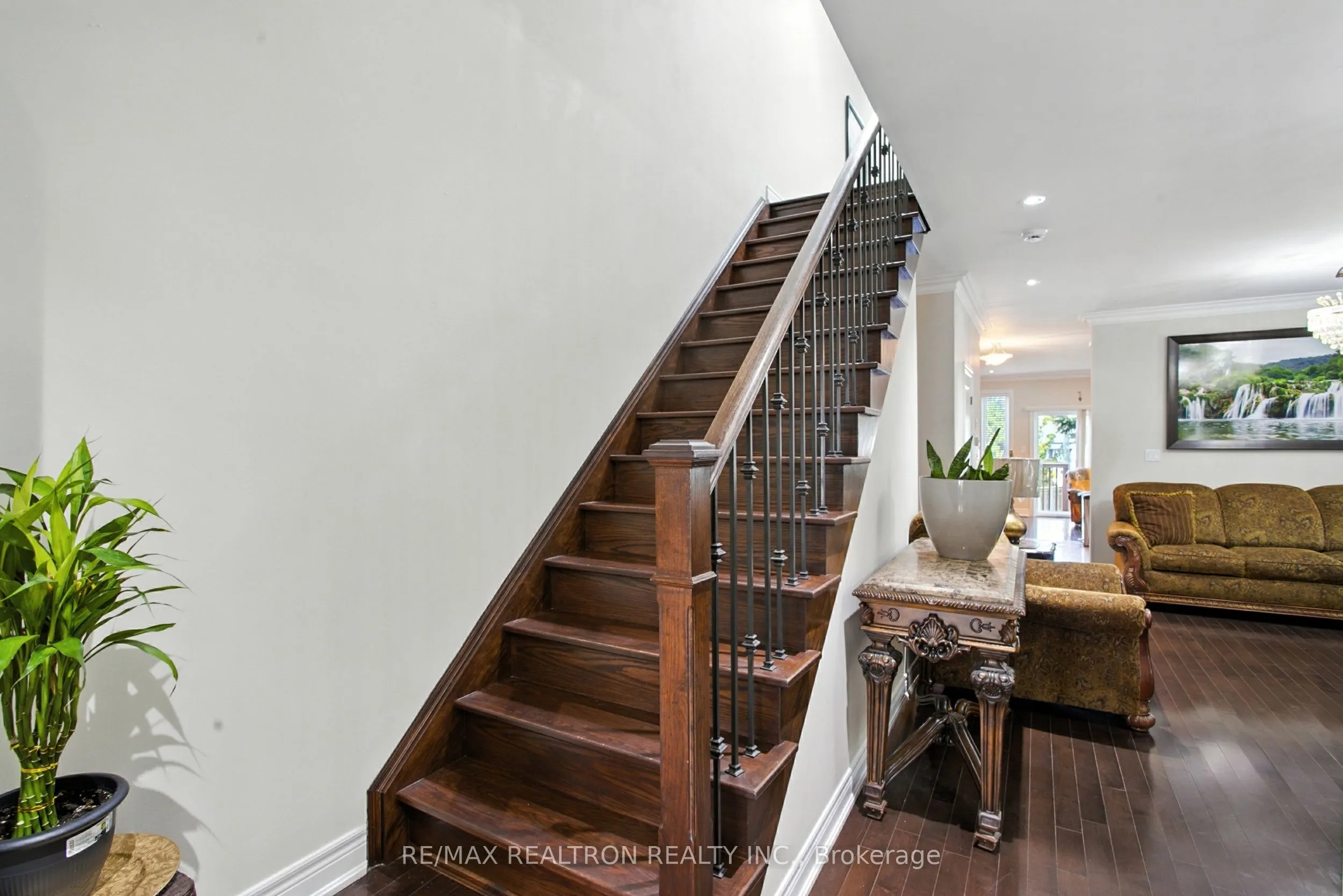 21A Claremore Avenue