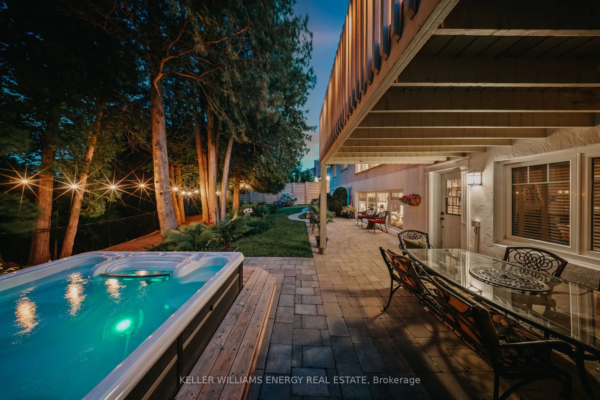 833 Glenmanor Drive
