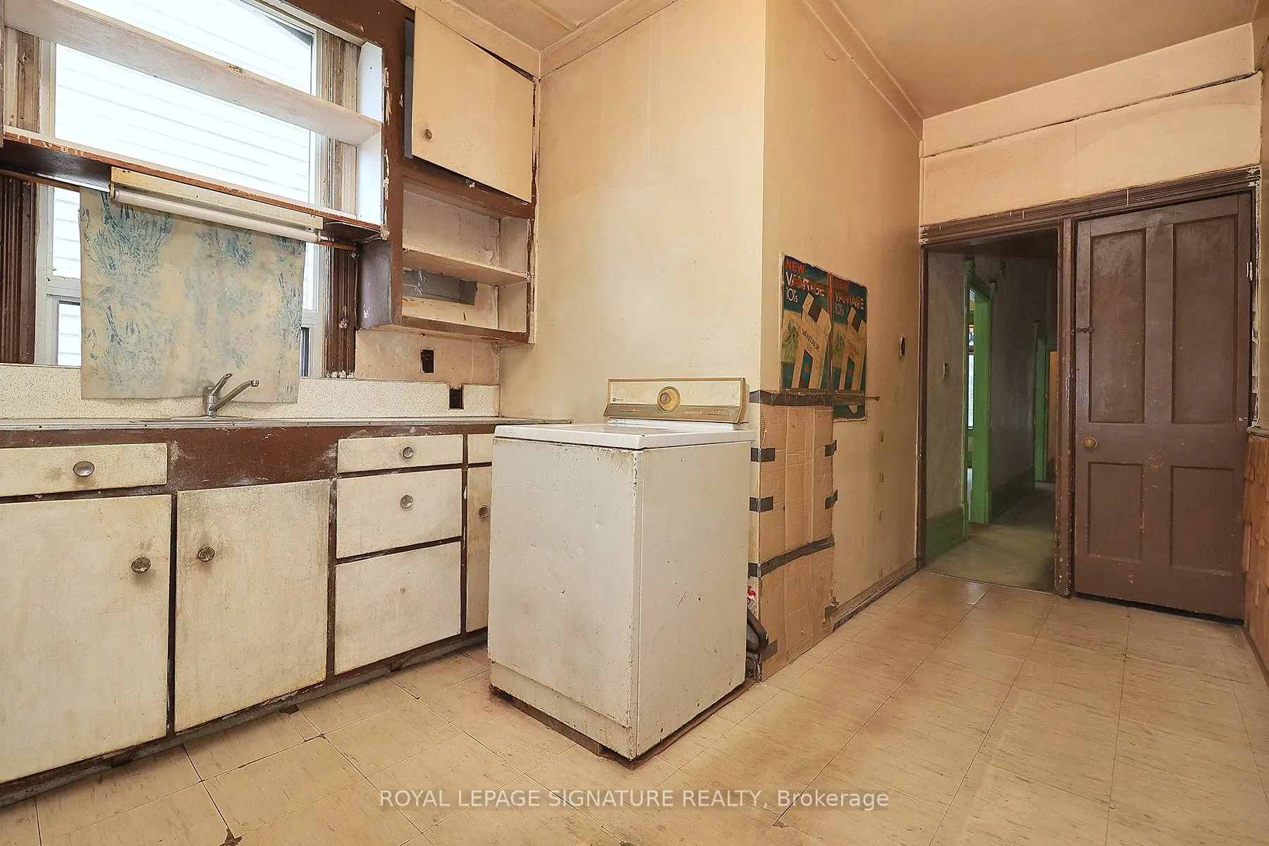 360 Logan Avenue