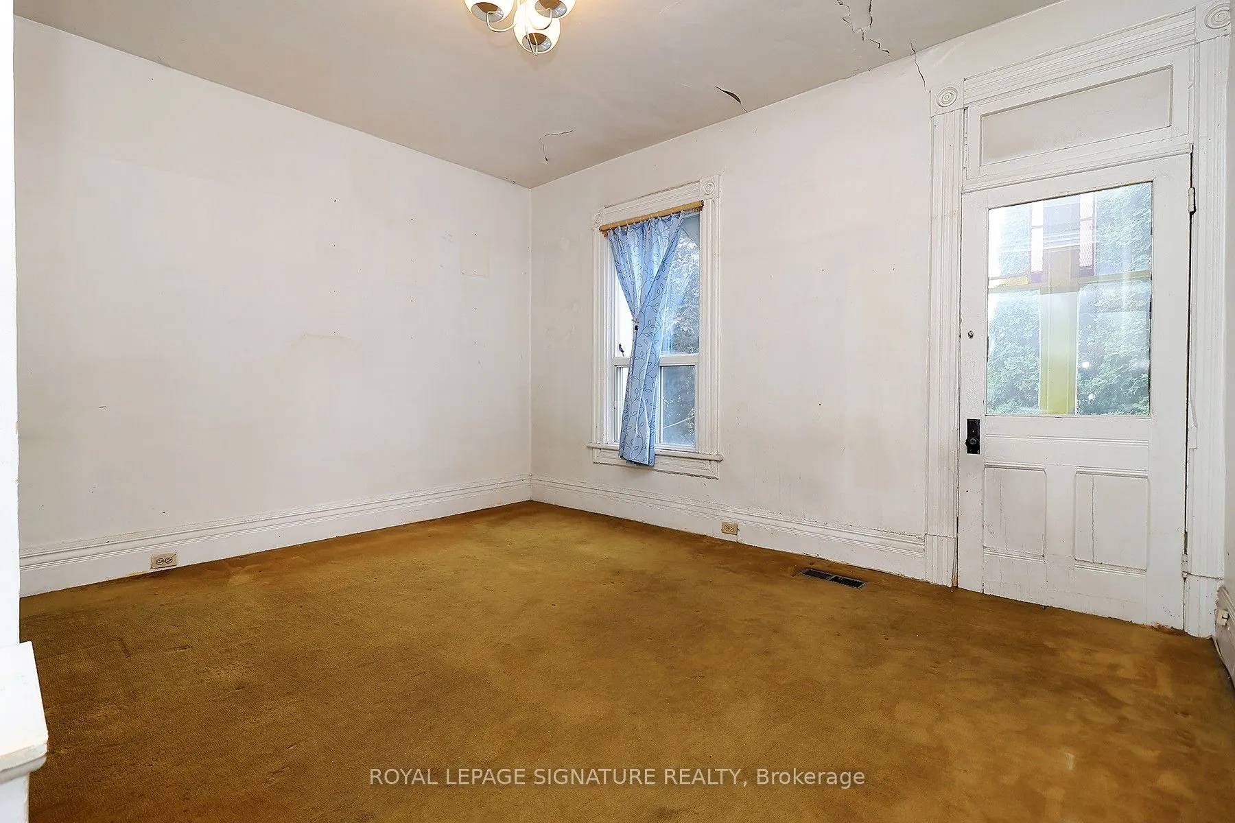 360 Logan Avenue