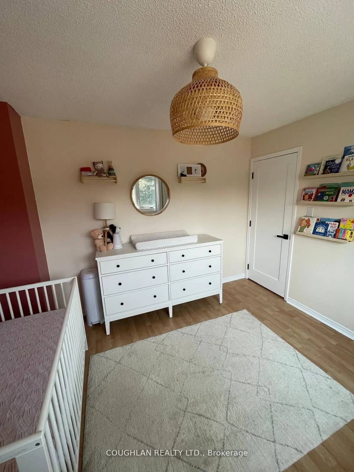 12 Horseshoe Drive