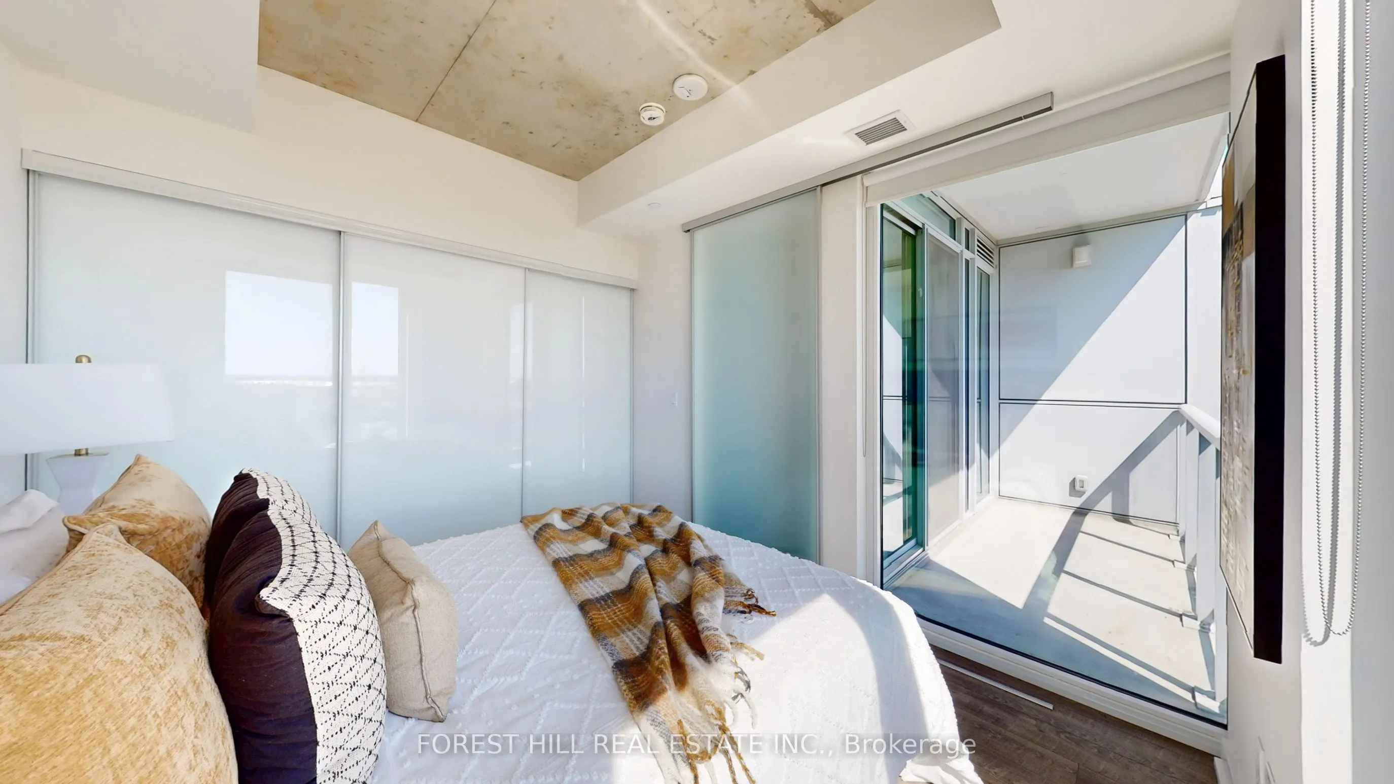 25 Baseball Place, #1006