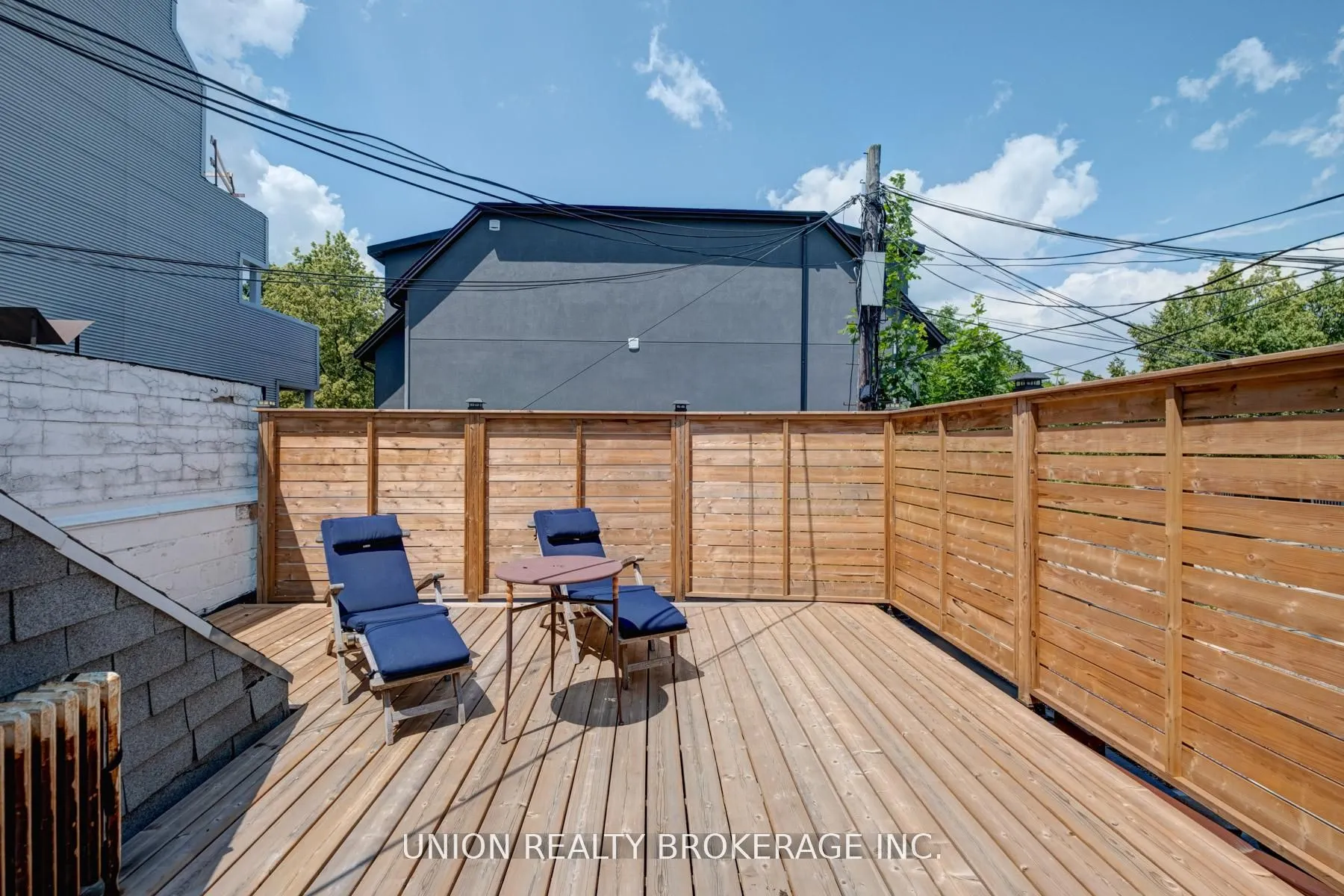 964 Kingston Road