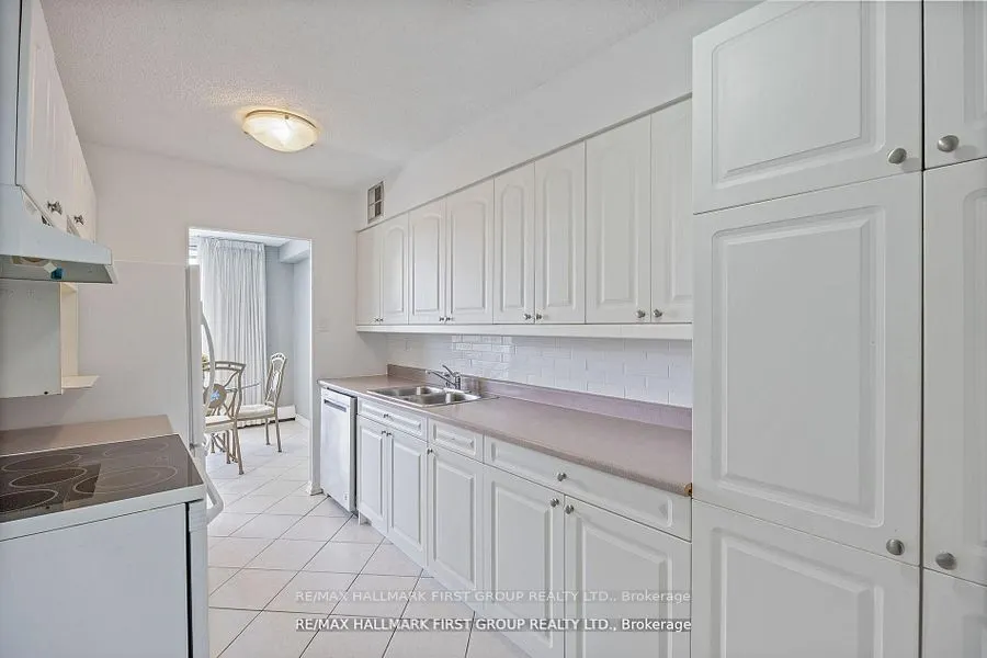 1210 Radom Street, #307