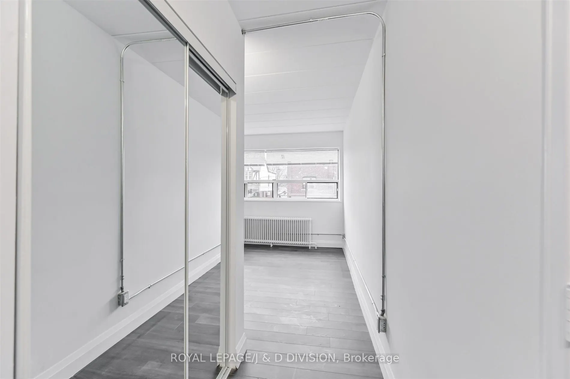 325 Sammon Avenue, #301