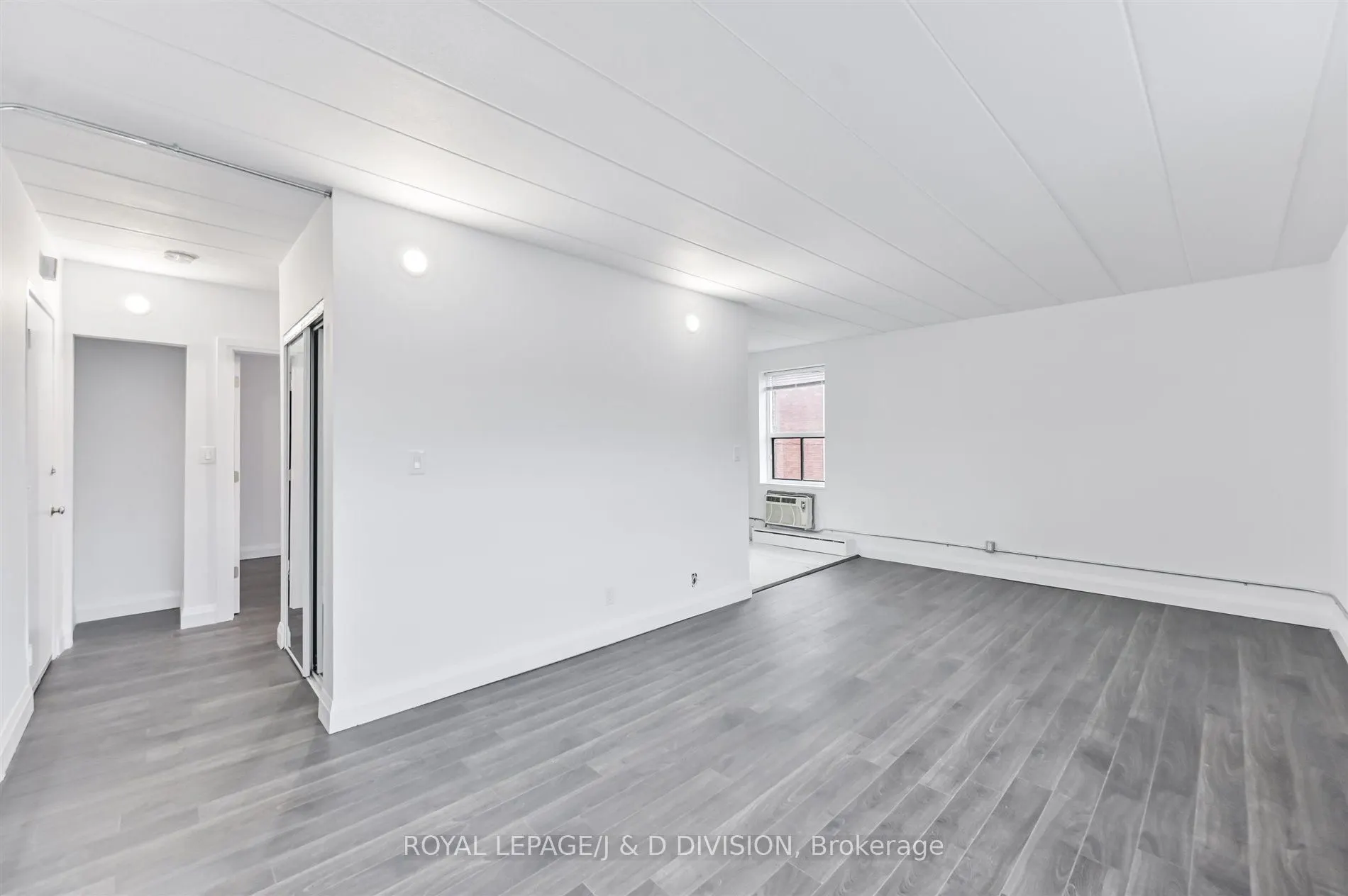 325 Sammon Avenue, #301