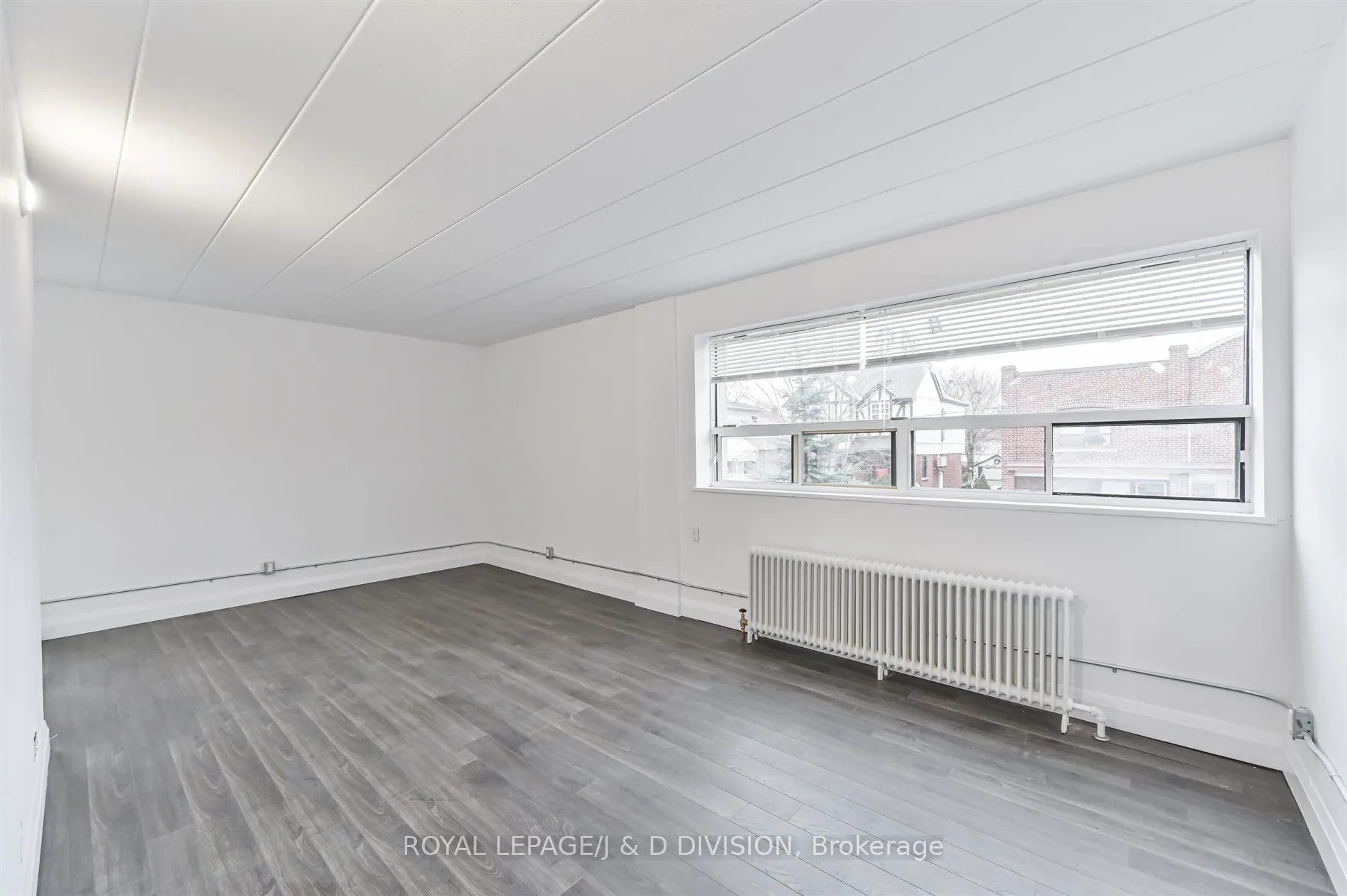 325 Sammon Avenue, #301