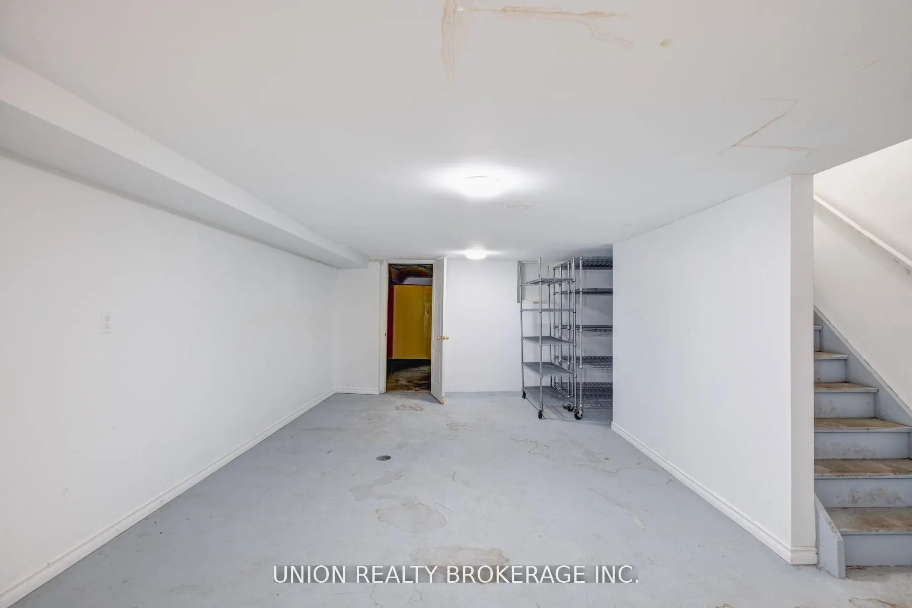 964 Kingston Road