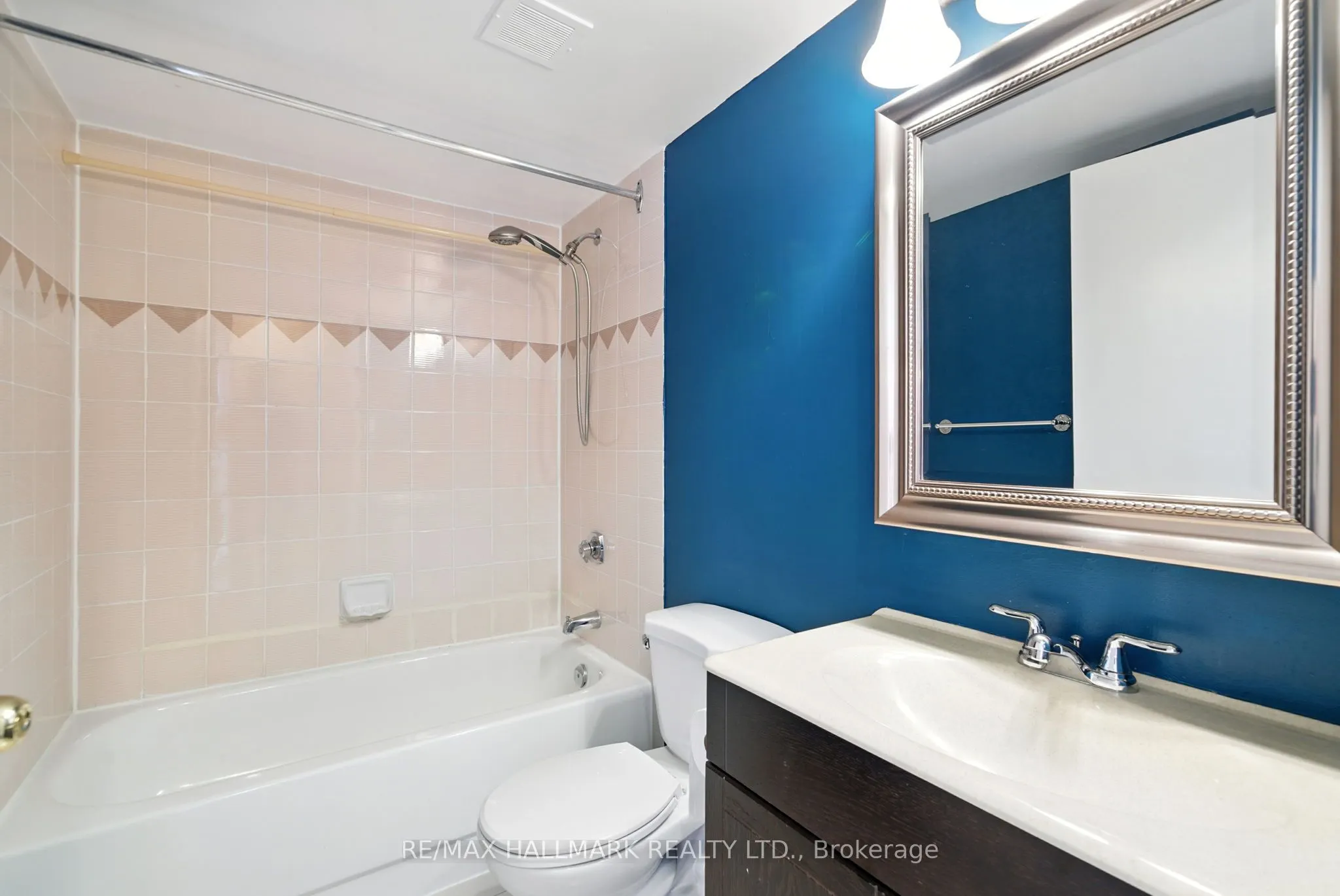 3050 Ellesmere Road, ##802