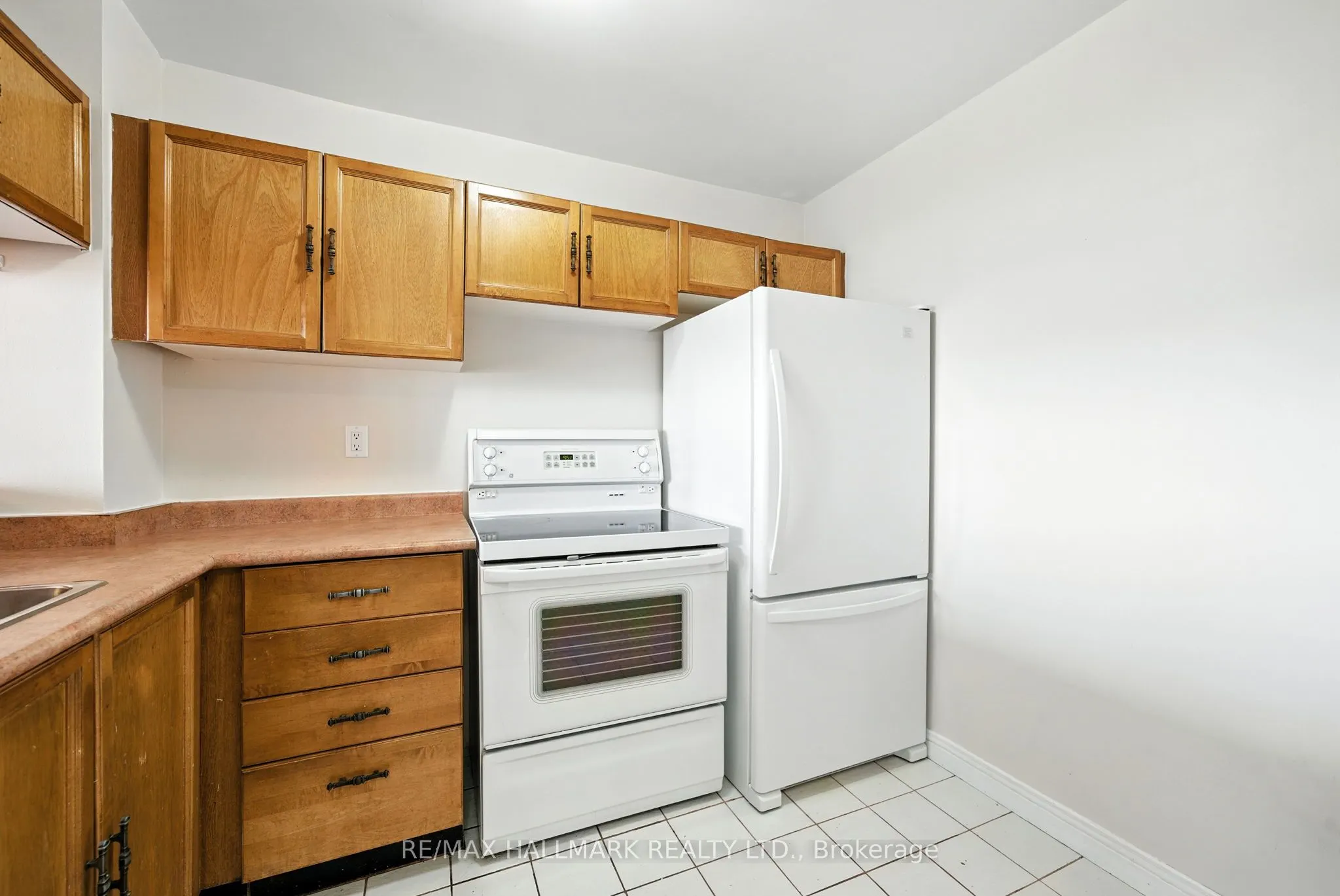 3050 Ellesmere Road, ##802