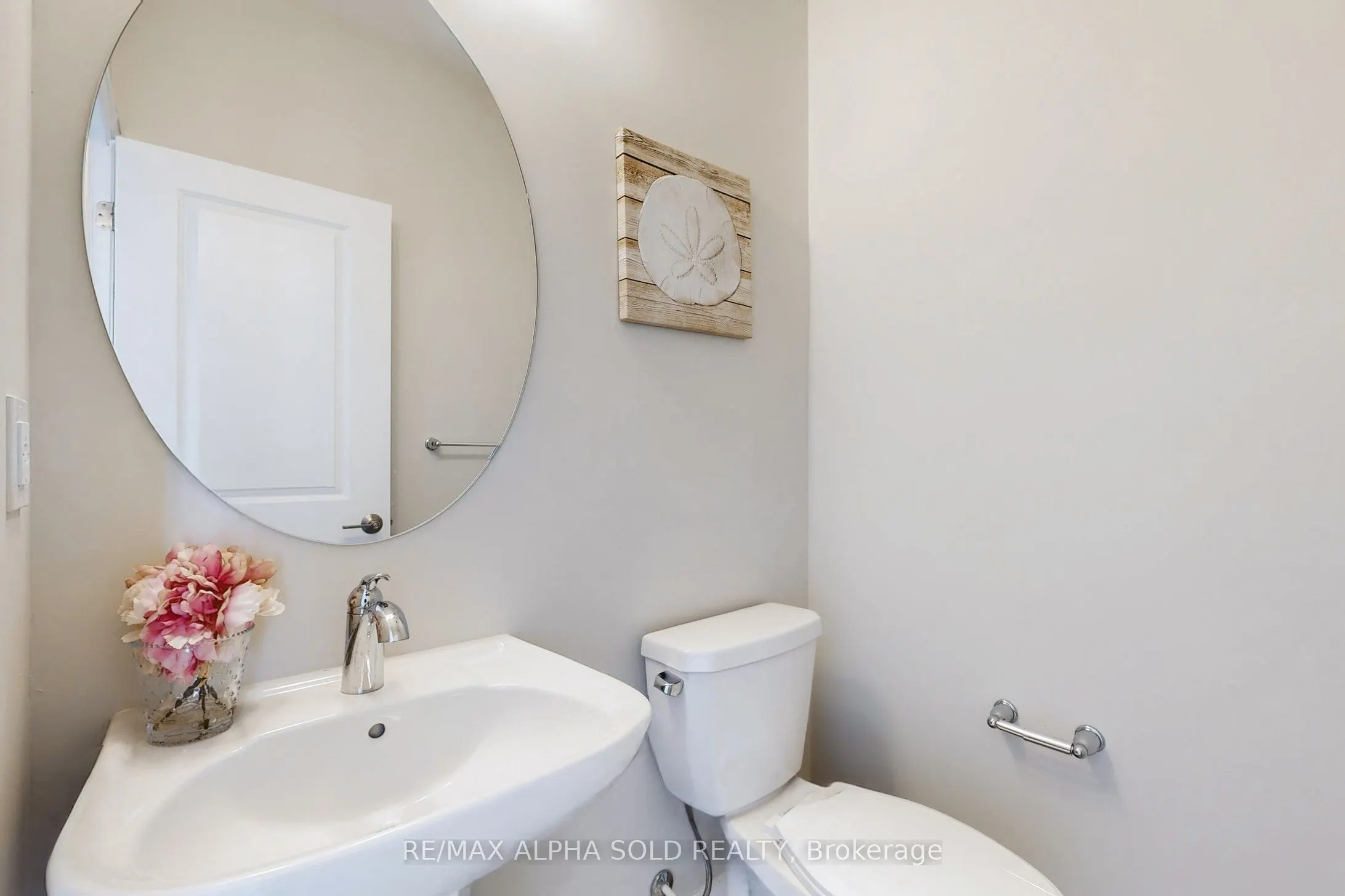 957 Grosbeak Trail