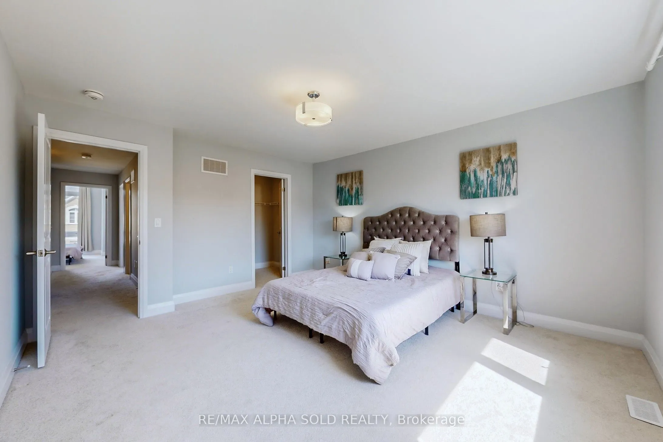 957 Grosbeak Trail