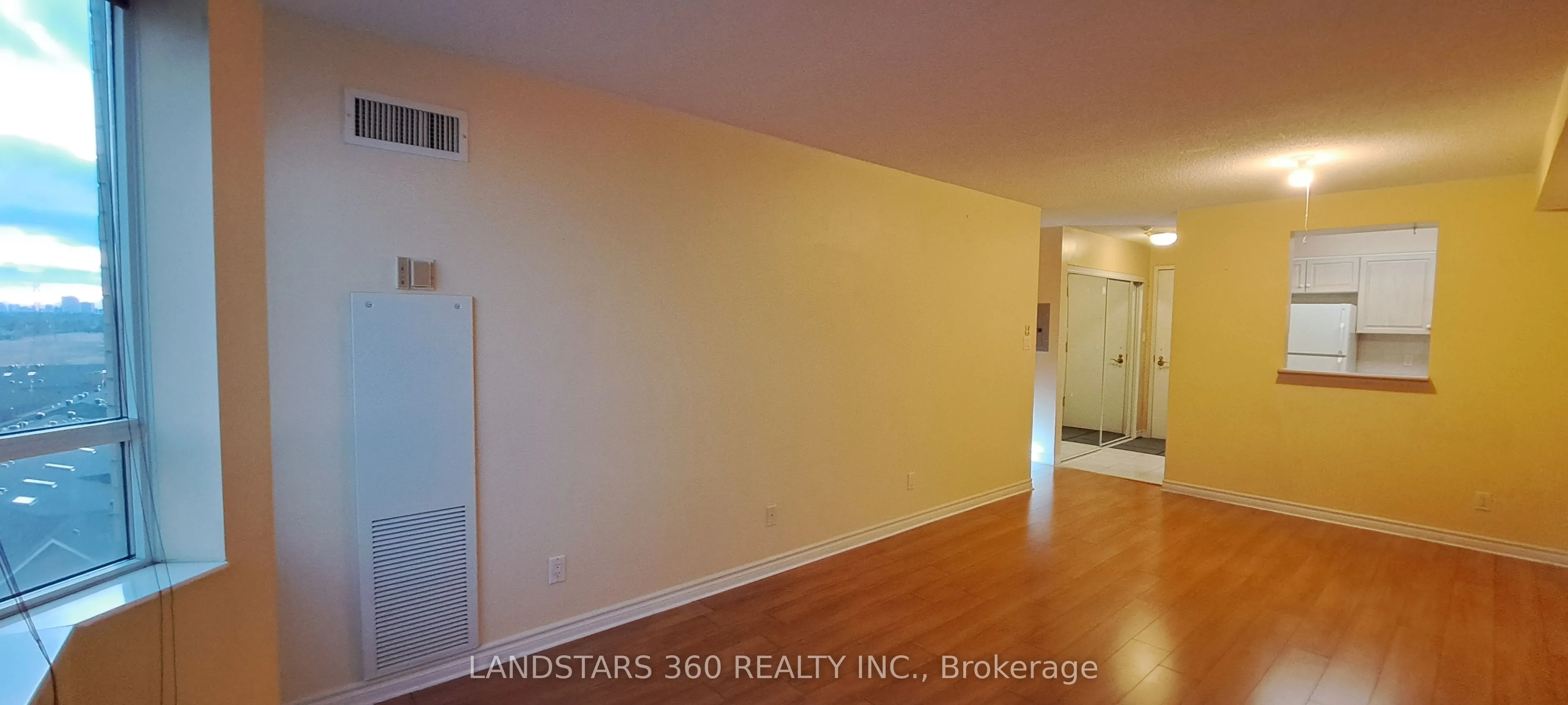 1883 McNicoll Avenue, #1020