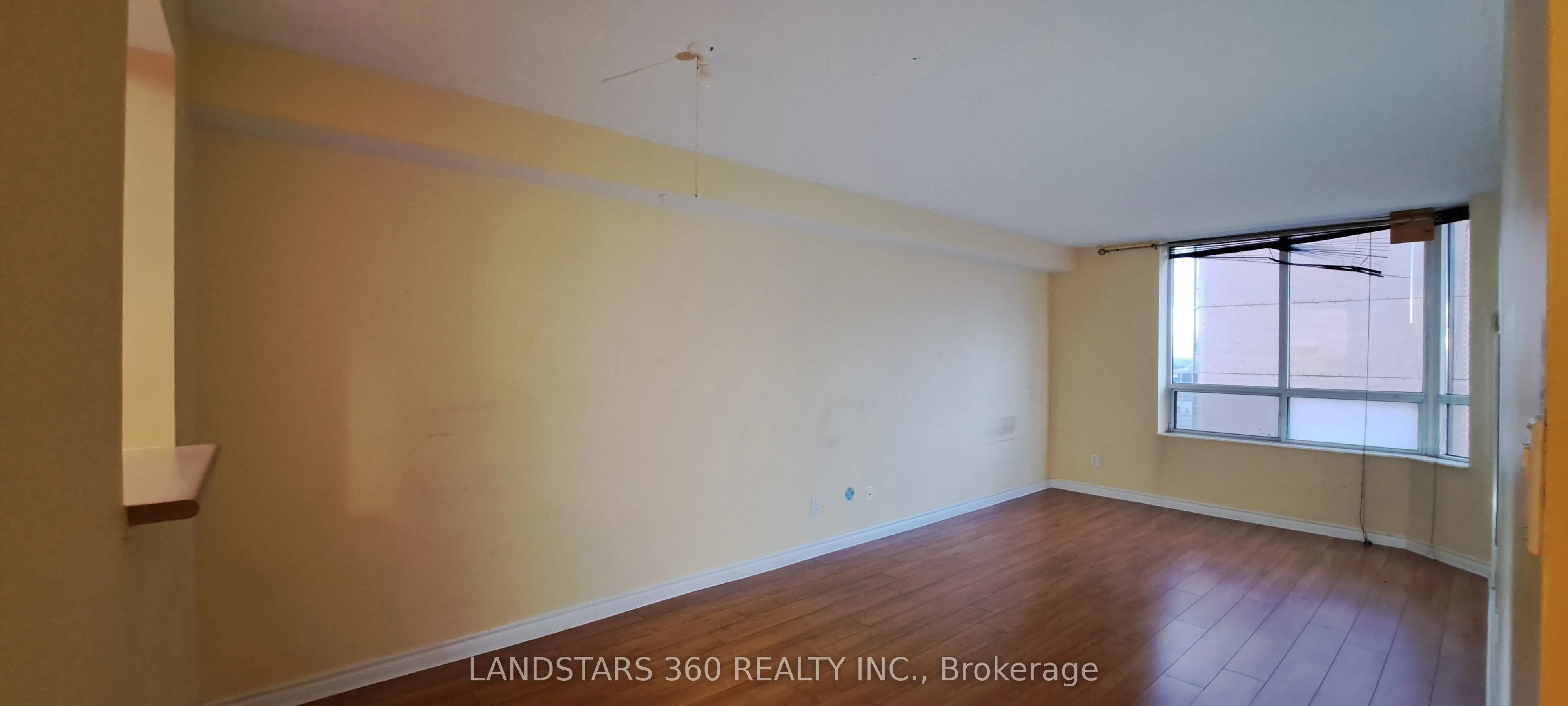 1883 McNicoll Avenue, #1020
