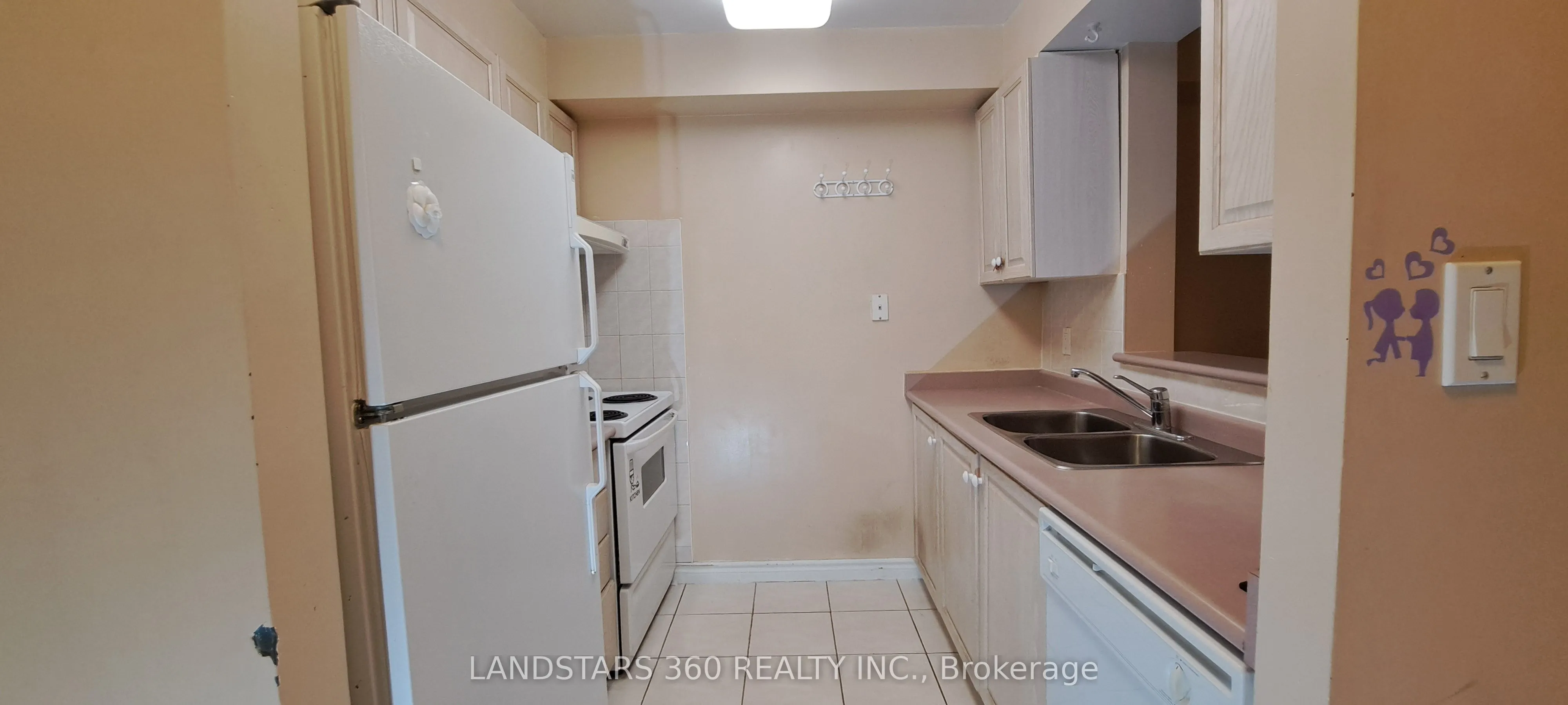 1883 McNicoll Avenue, #1020