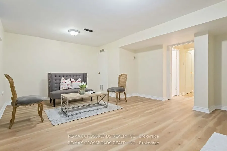 3 Bowater Drive