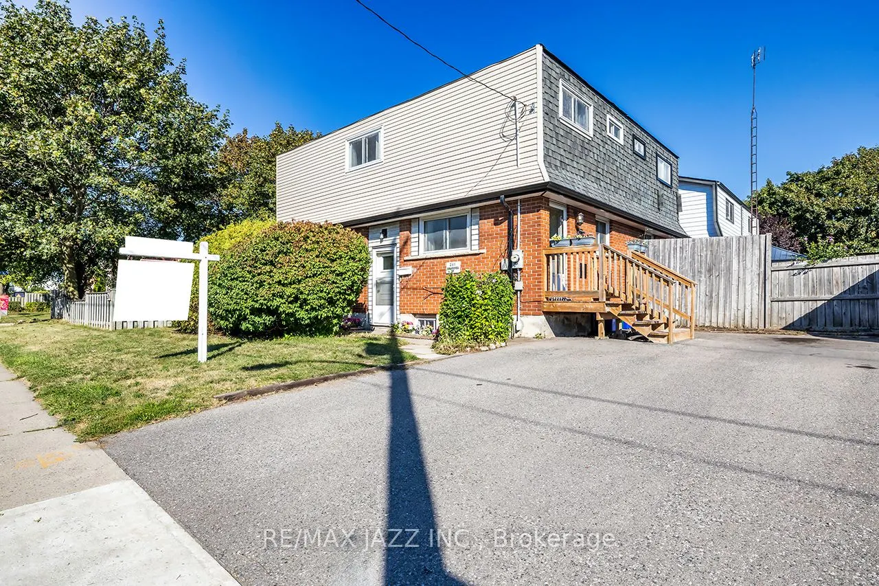 261 Vancouver Street