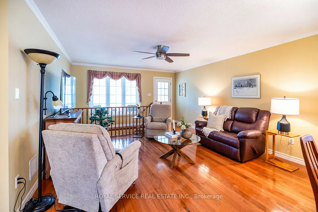 15 Bloom Avenue