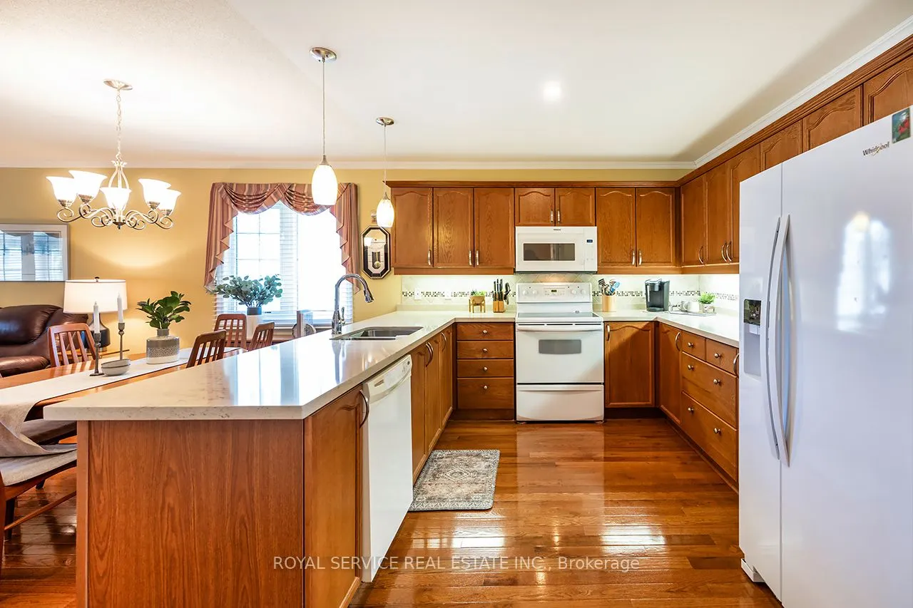 15 Bloom Avenue