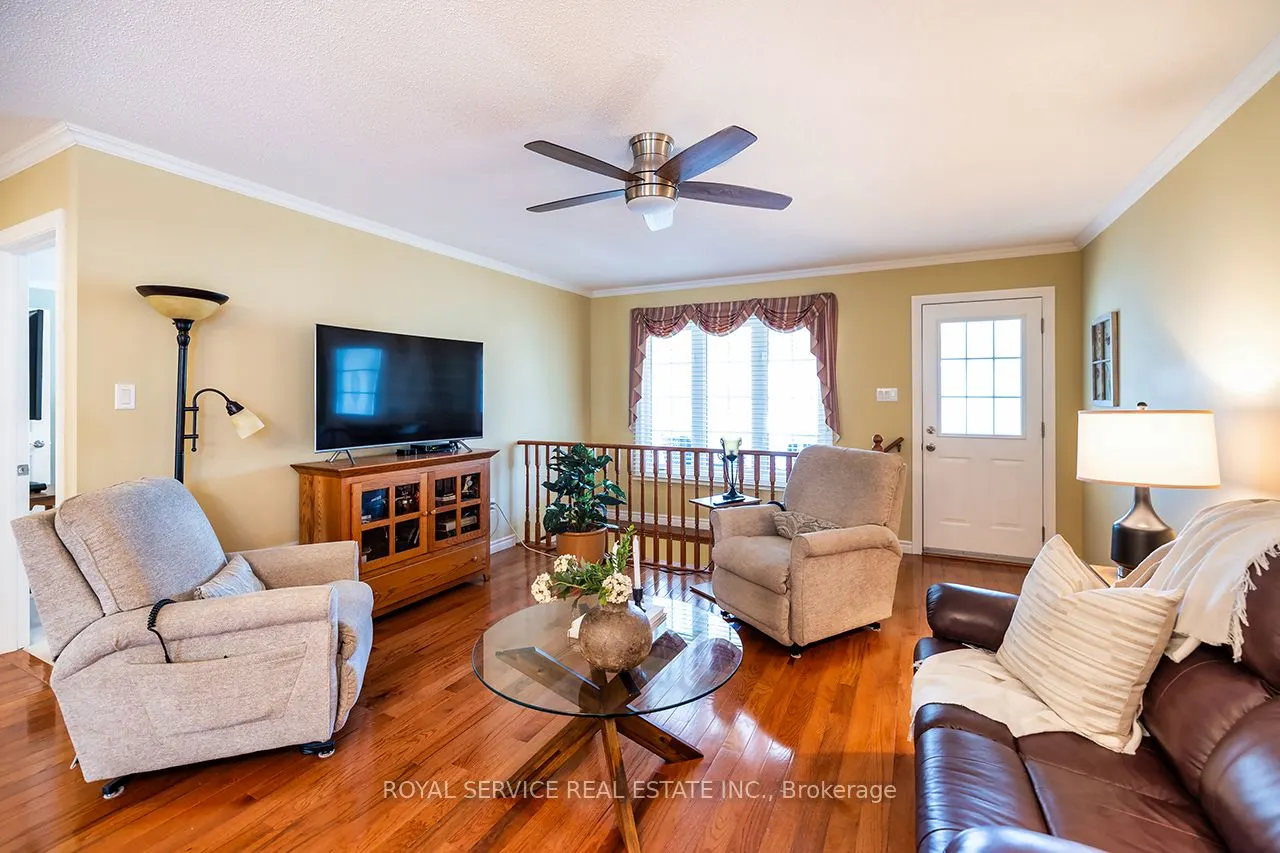 15 Bloom Avenue