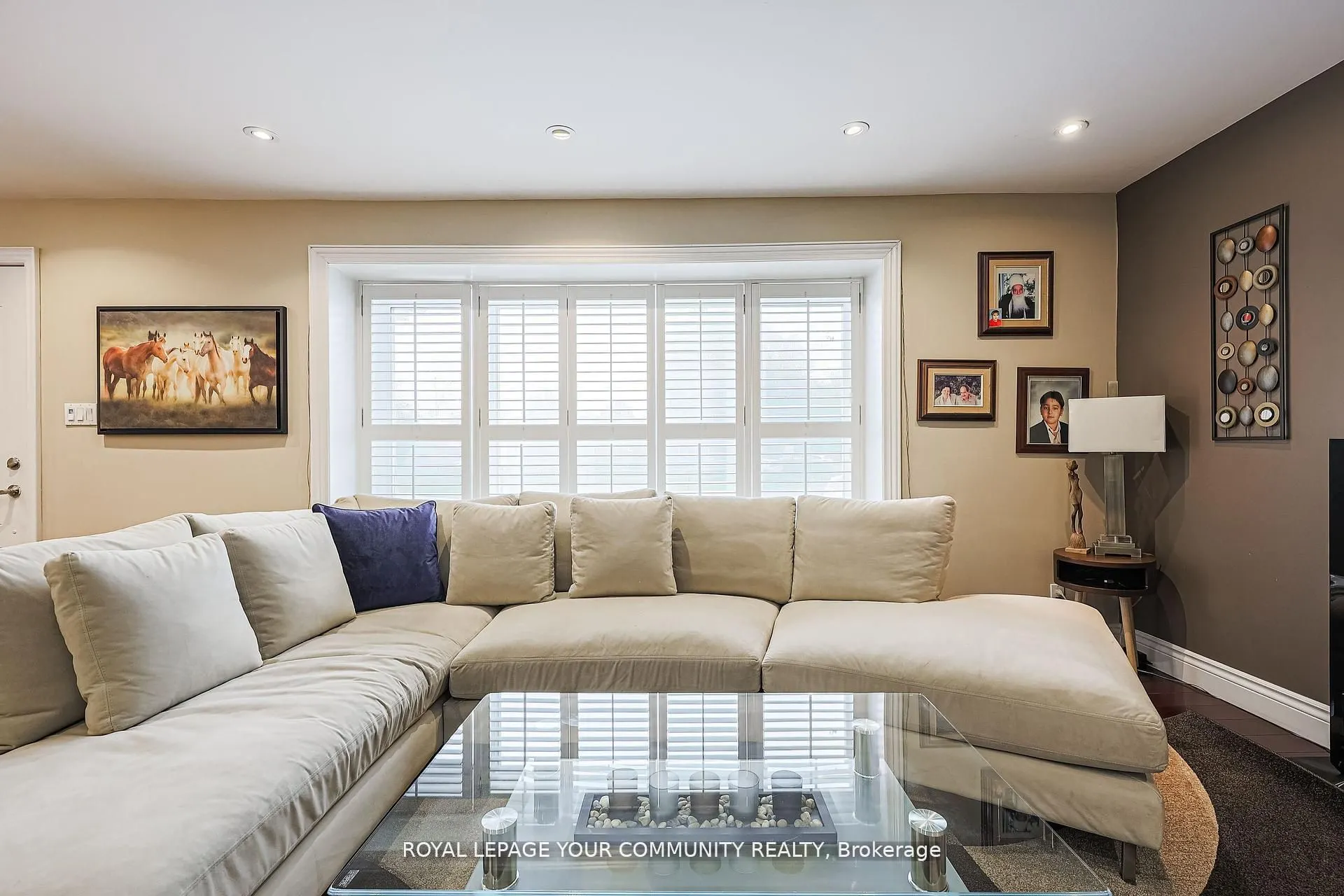 52 Princeway Drive, #Upper