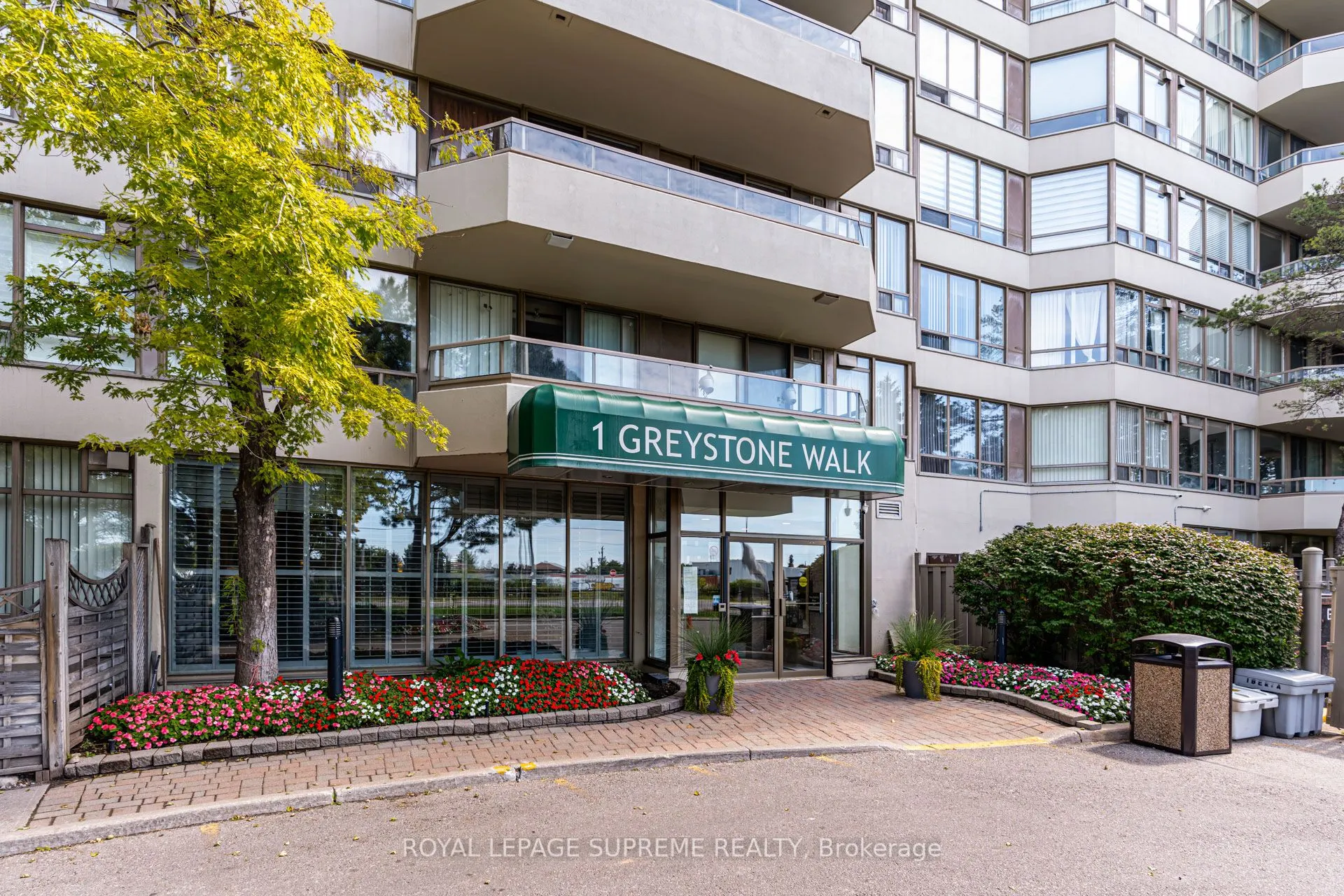 1 GREYSTONE WALK Drive, #PH83