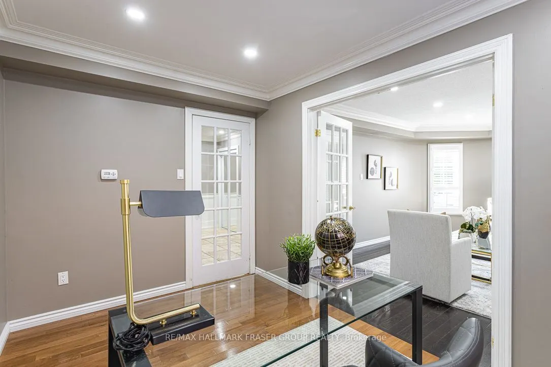 9 Meekings Drive
