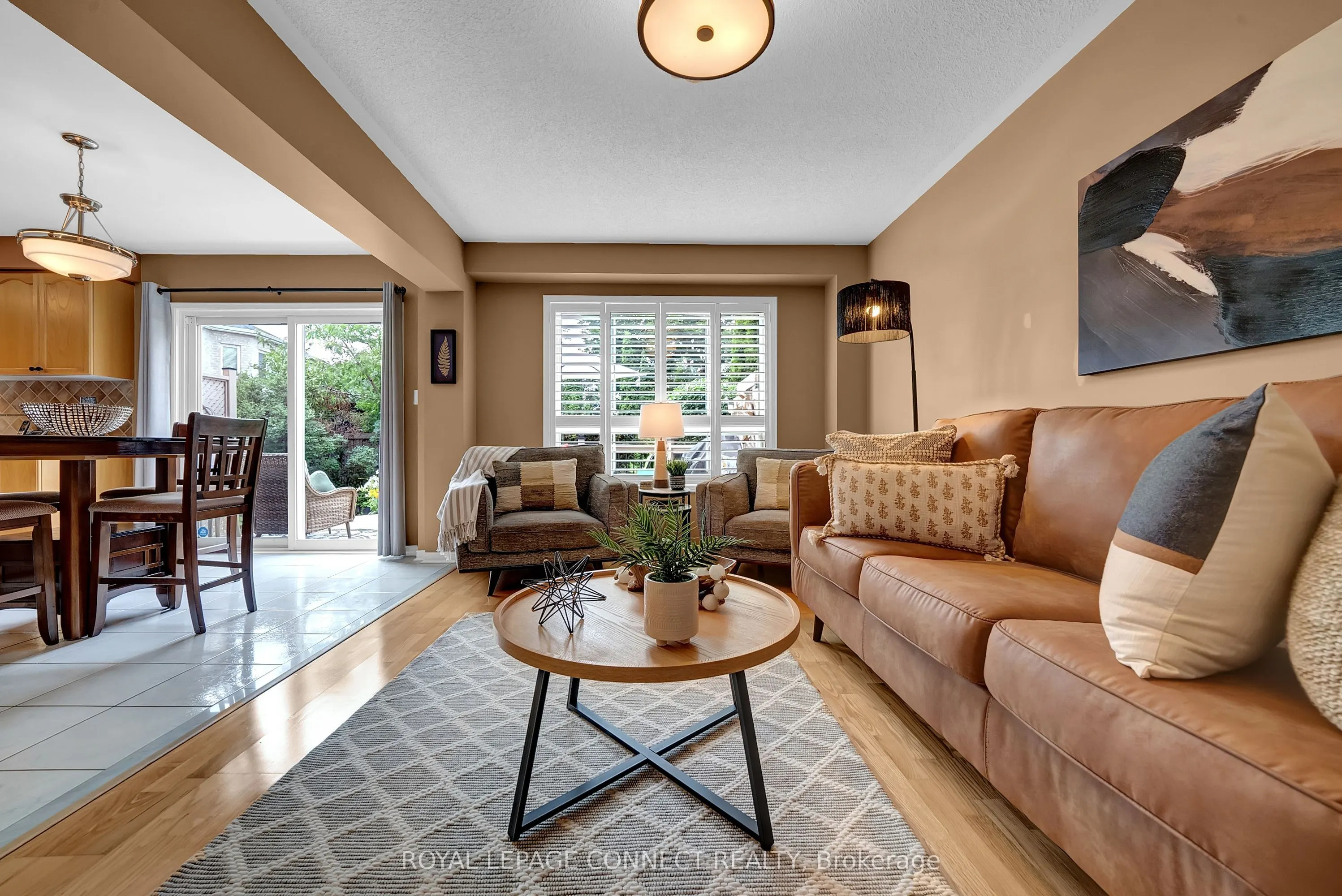 4 Middlecote Drive