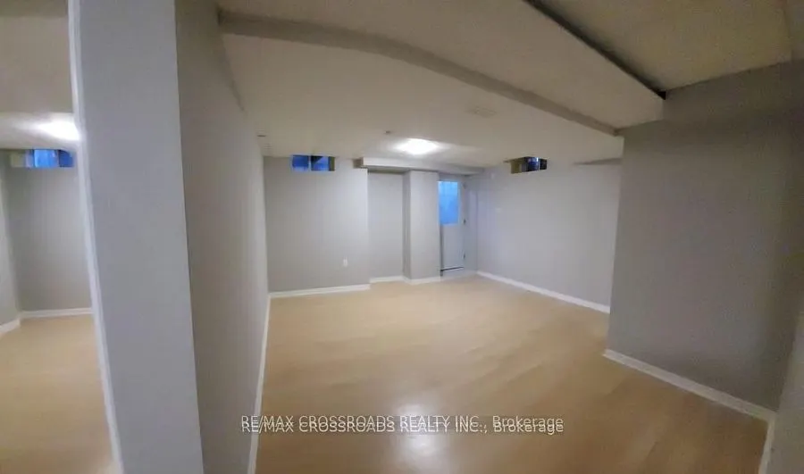 22 Goya Crescent